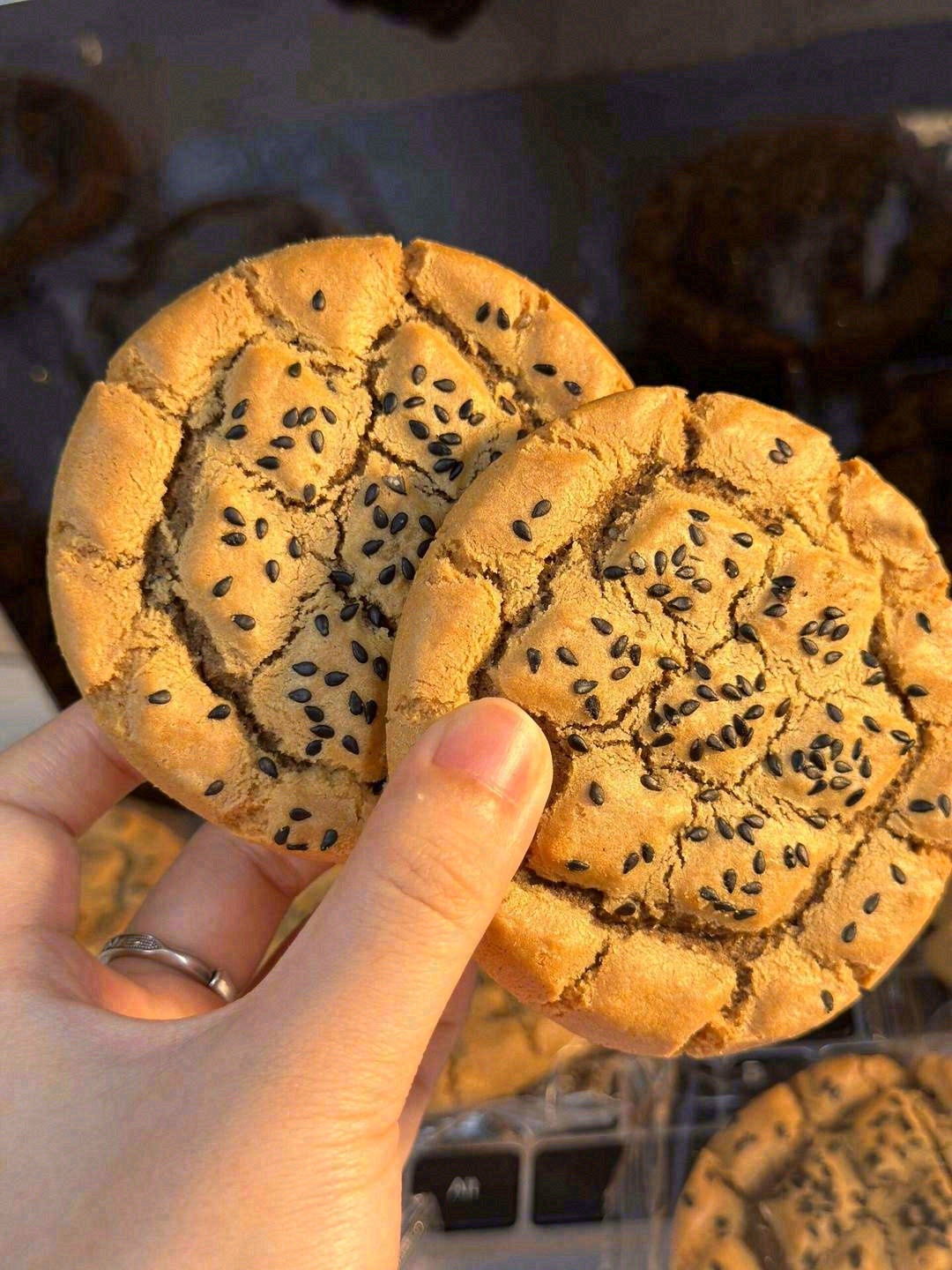 能吃出曲奇味道的黑芝麻桃酥‼️ 🥞桃酥色 配图2