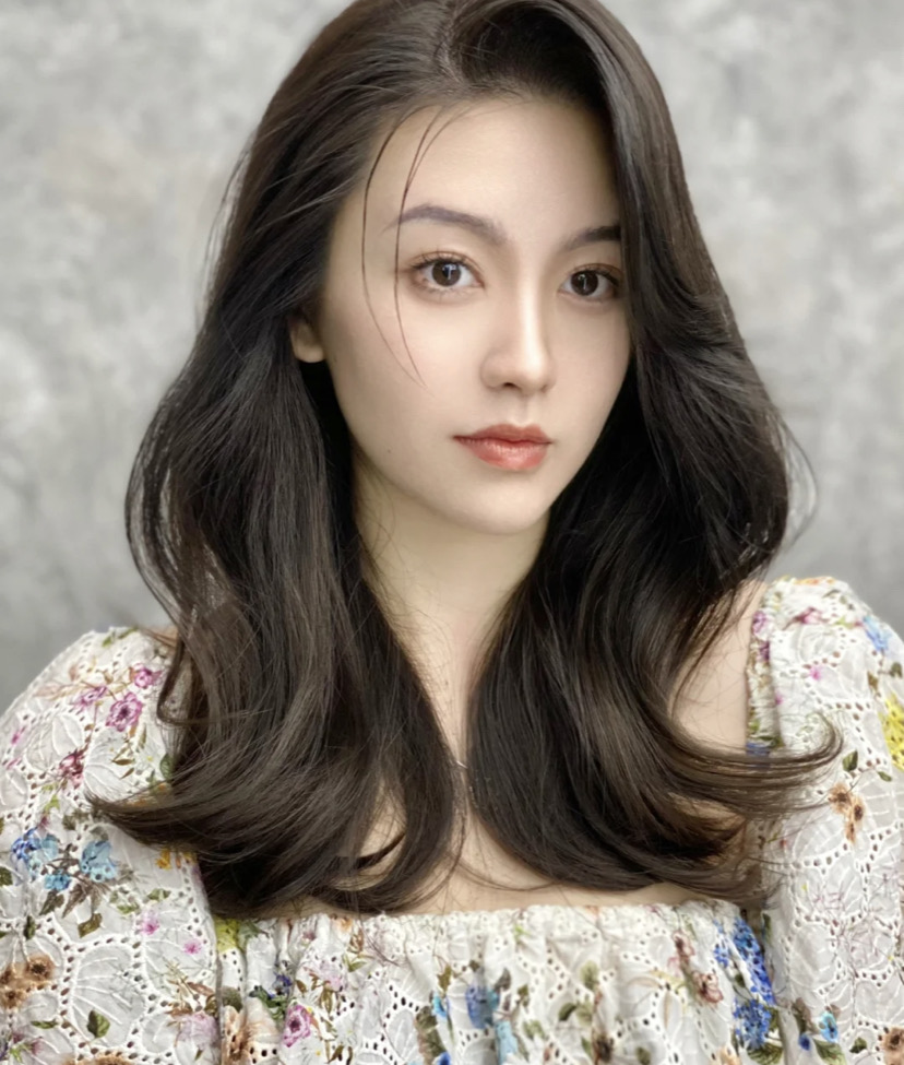 发型师✂️ 是帮你按下时间衰老键的～ 你