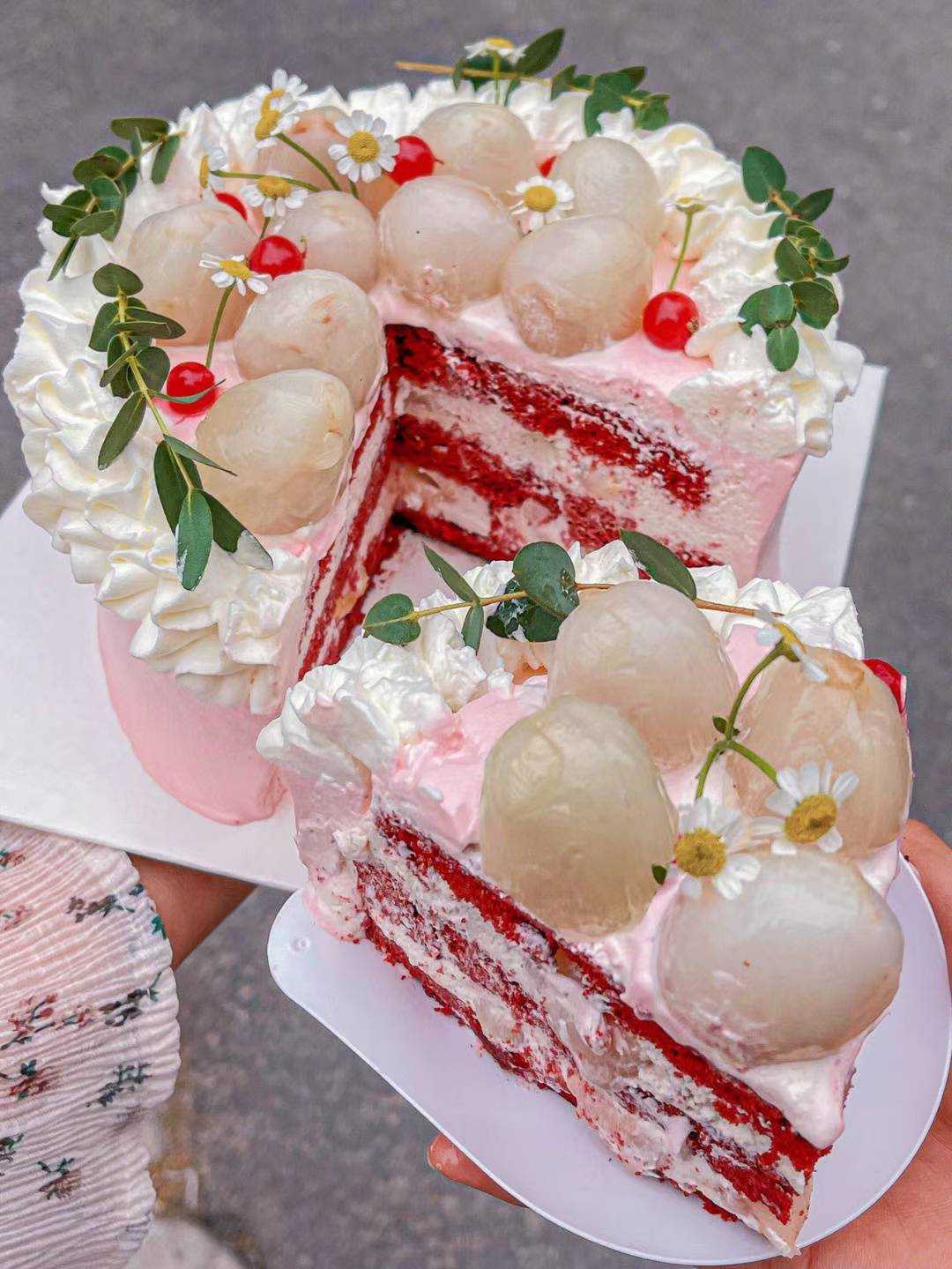荔枝季不能错过的蛋糕🍰，让人心动的蛋糕呀 配图2