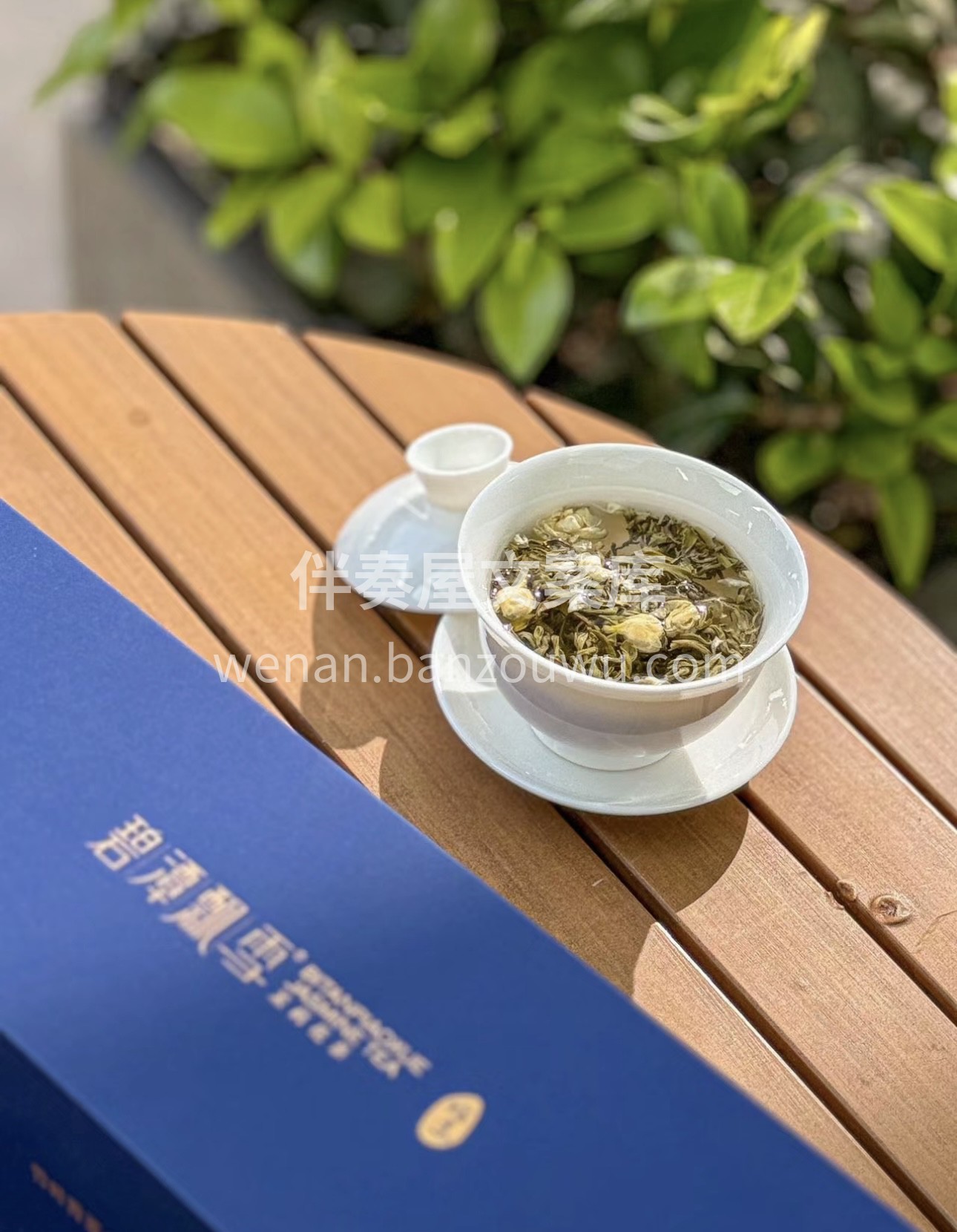 绿芽与茉莉的奇妙邂逅，泡出的茶汤如碧潭般 配图1