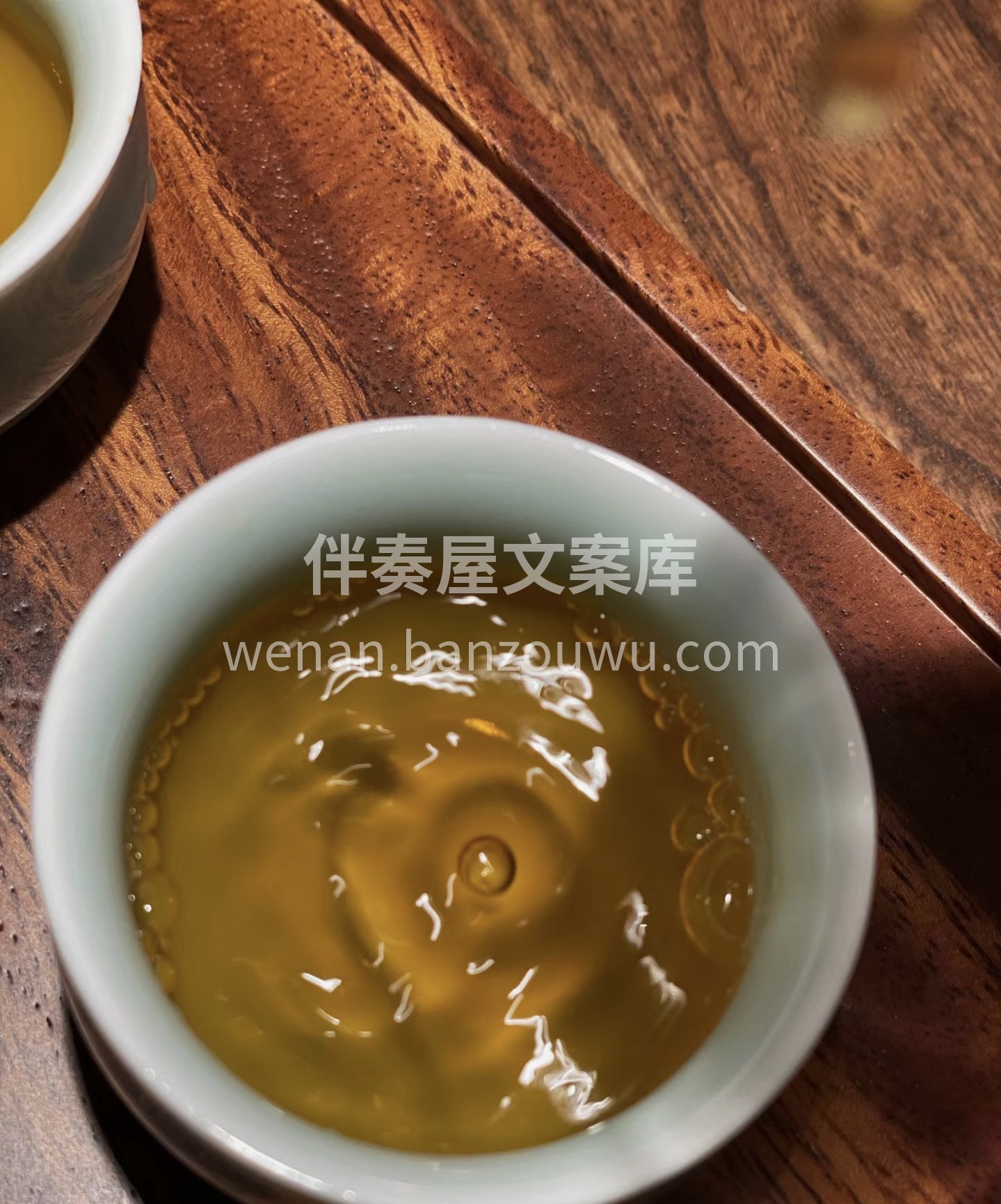 在繁忙的生活中，给自己一刻的宁静，品味这 配图3