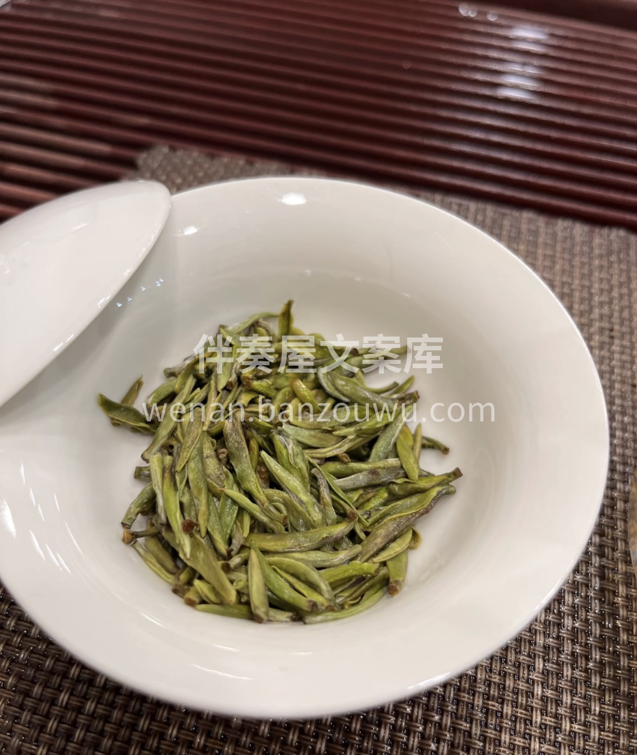 “白毫银针，茶叶中的白富美！”? 是中国 配图3