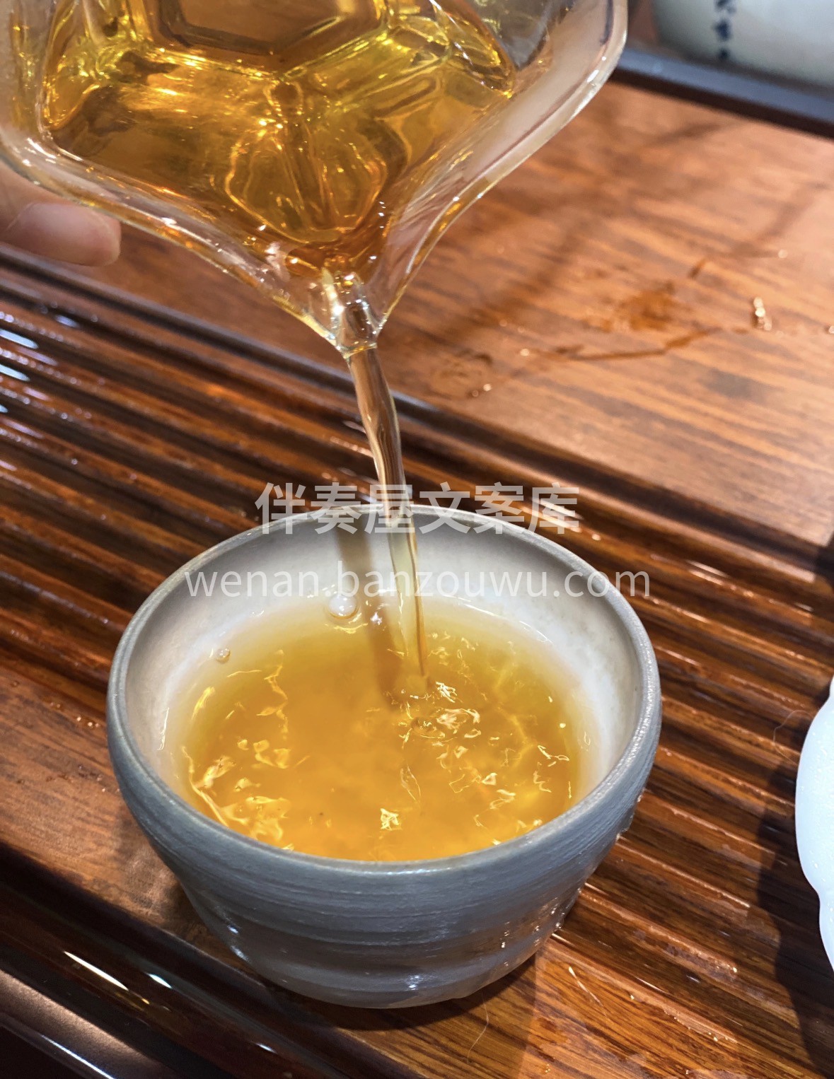 【古树红茶·山野醇香】 采自云南深山百年 配图3