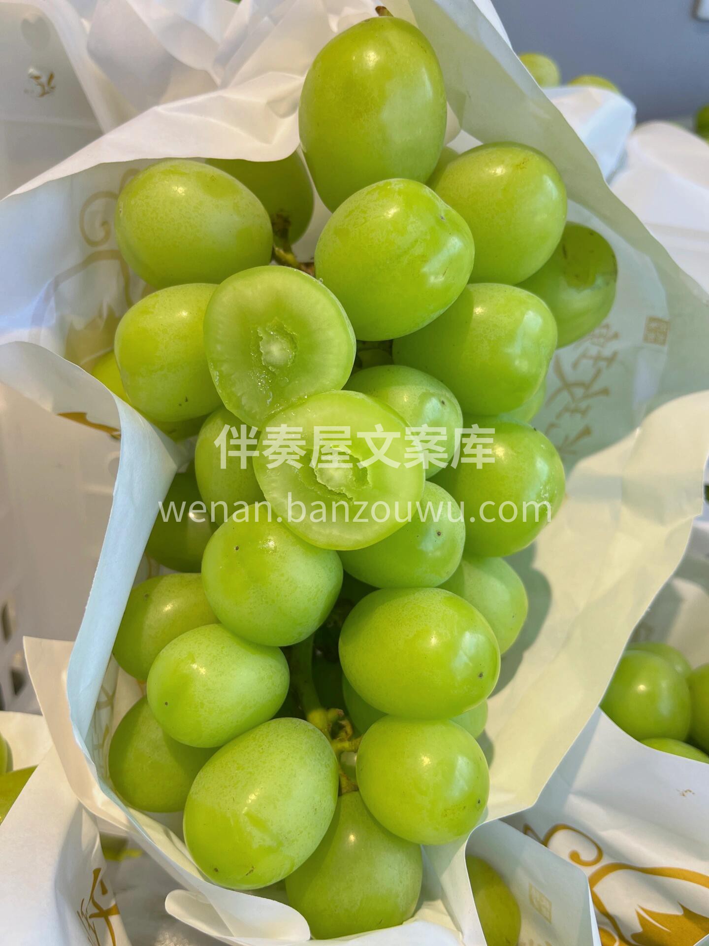🎉阳光玫瑰，如诗如画的美味🍇 果肉晶莹剔 配图3