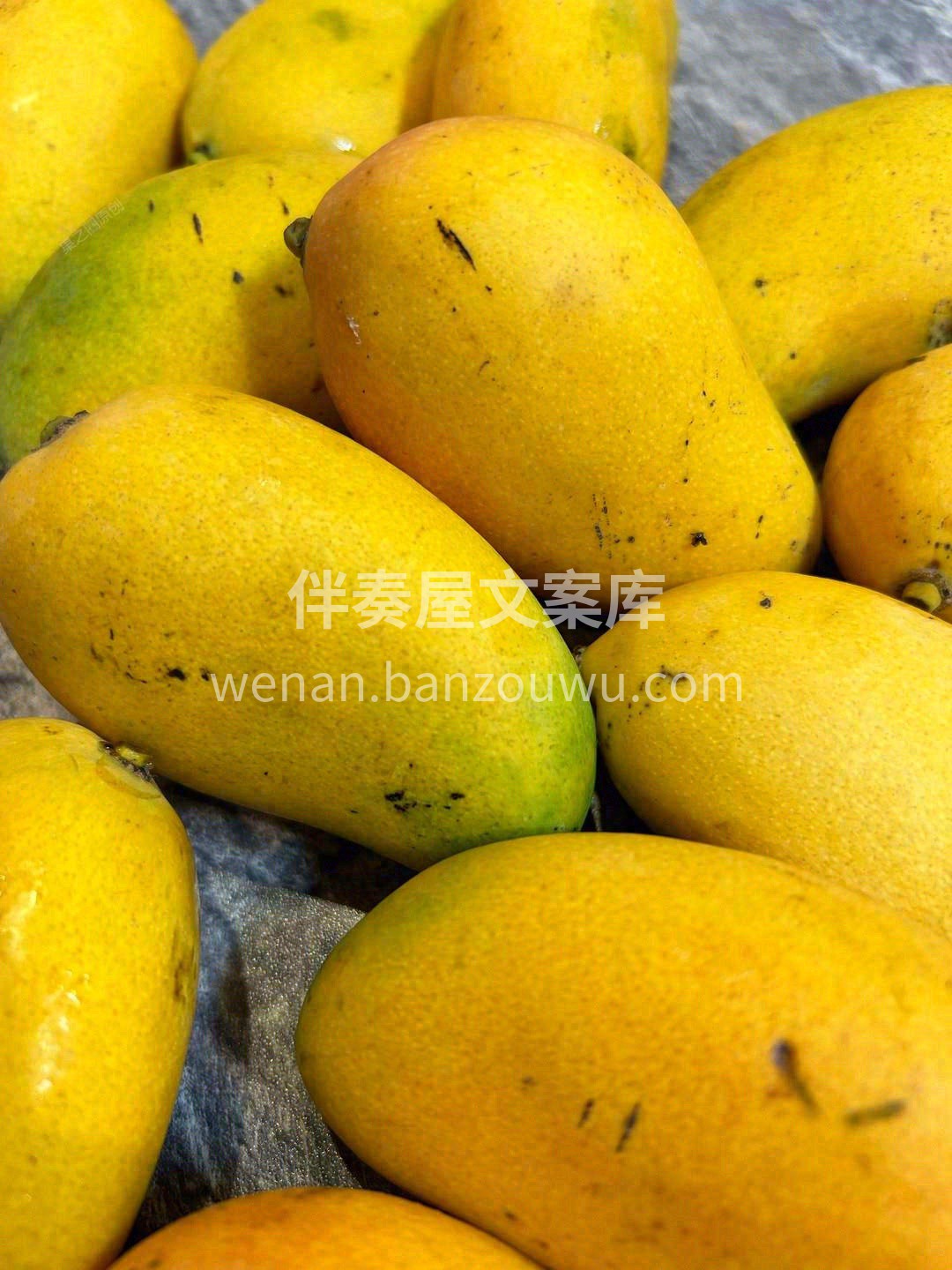 🚩甜度高，果肉肥厚，多汁鲜美， ~咬一口 配图2