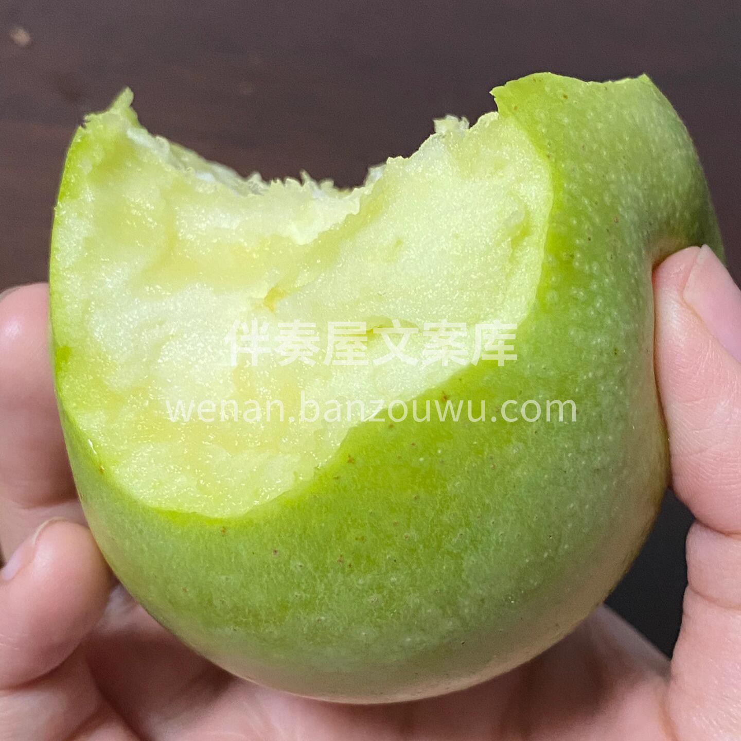 🍏青苹果清脆爽口！ 果肉紧实，酸甜适口💦 配图2