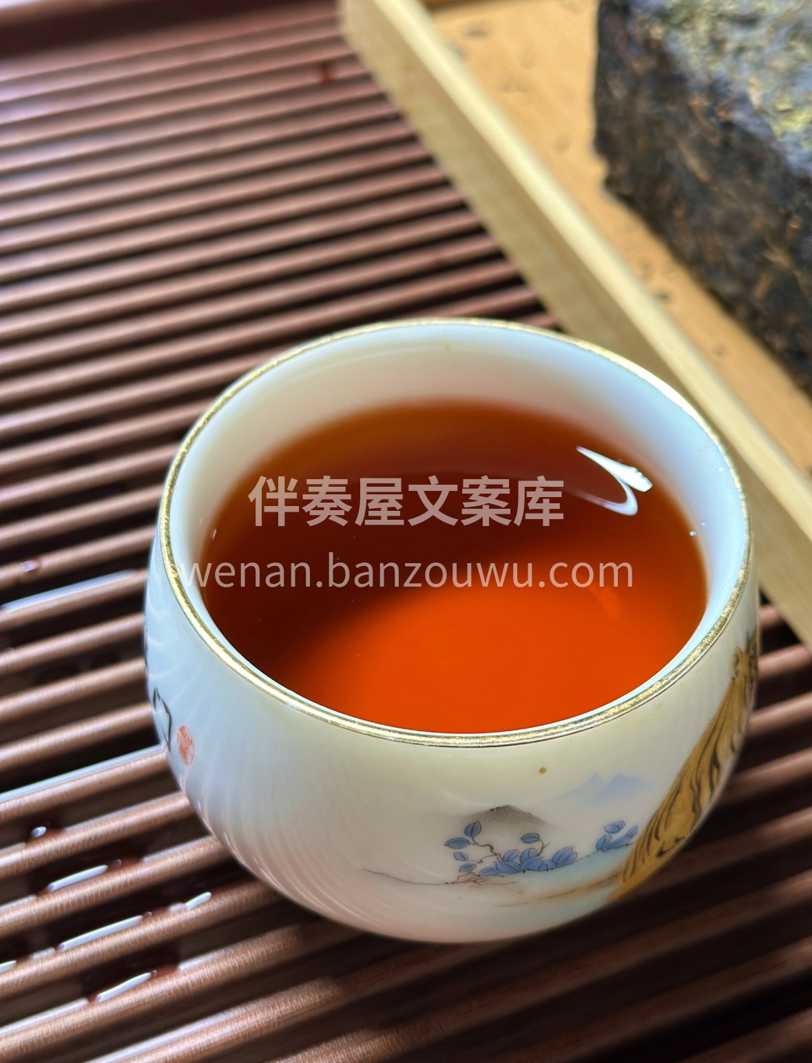金花茯茶｜藏在砖里的时光醇韵 橙红茶汤裹 配图3