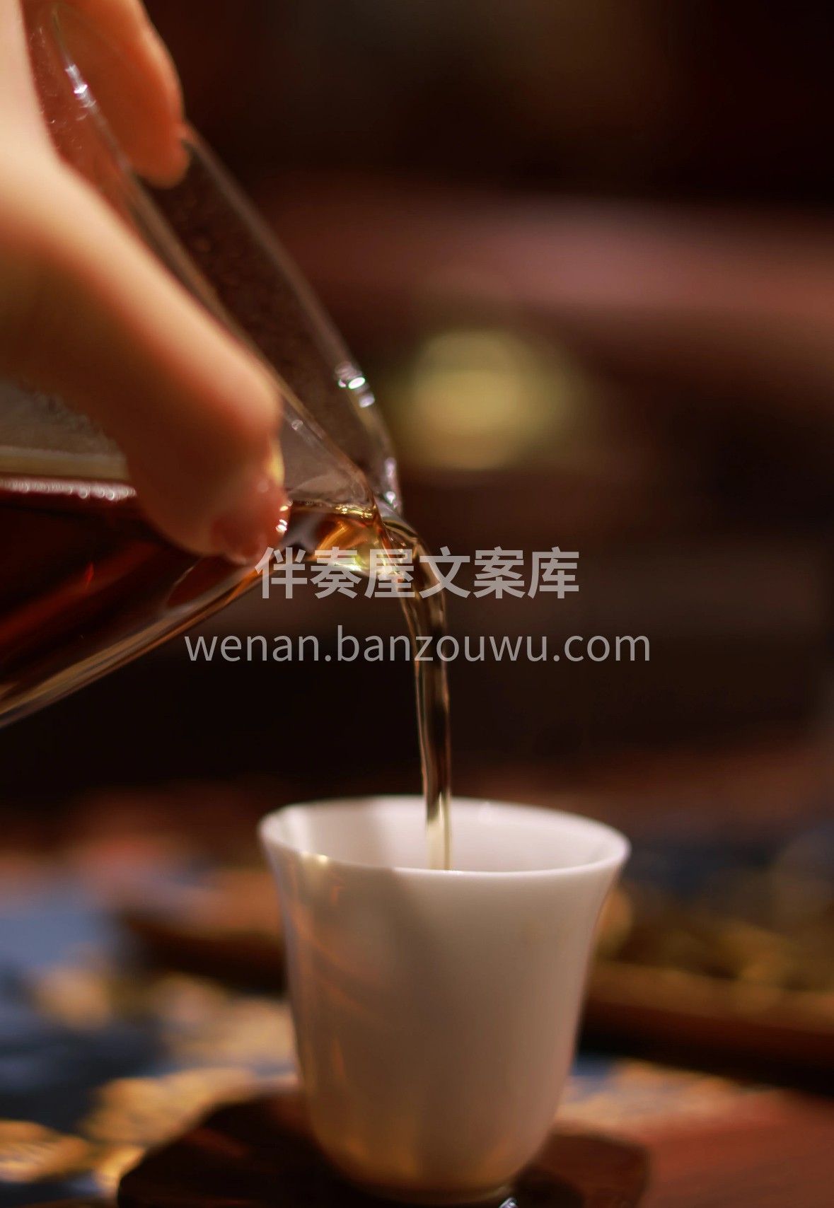一盏川红，氤氲着蜀地的暖阳与山岚。汤色红 配图2