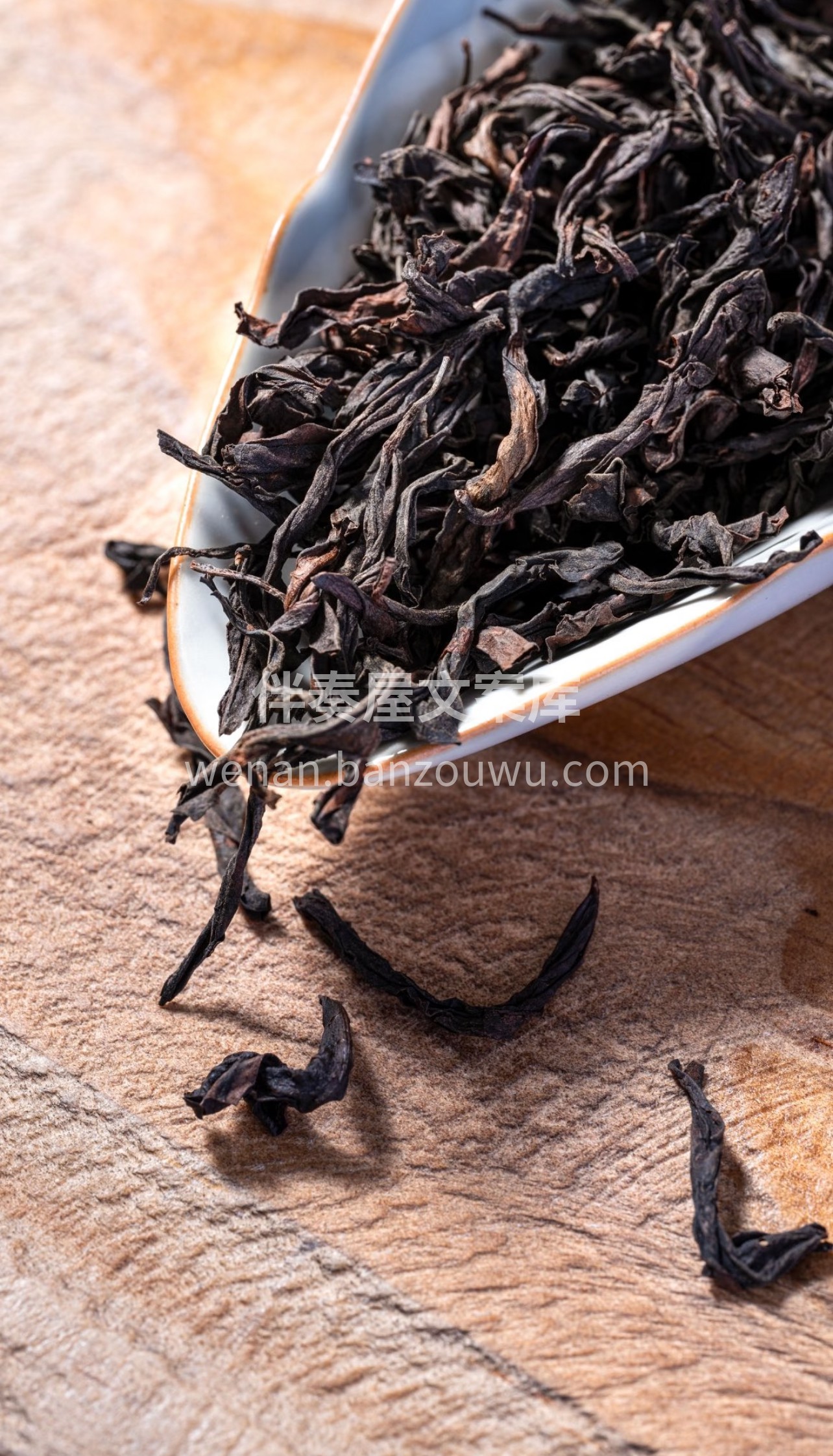 岩骨孕奇茗，匠心焙真香。精选武夷正岩核心 配图1