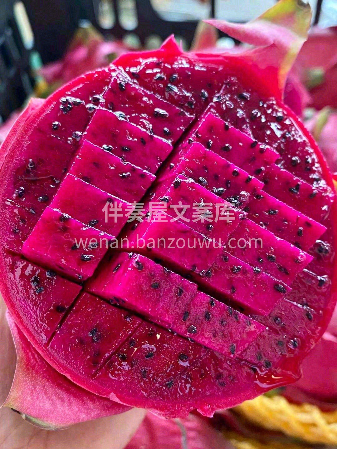 ✅剥开皮后的果肉软嫩嫩的，入口即化😋 不 配图3