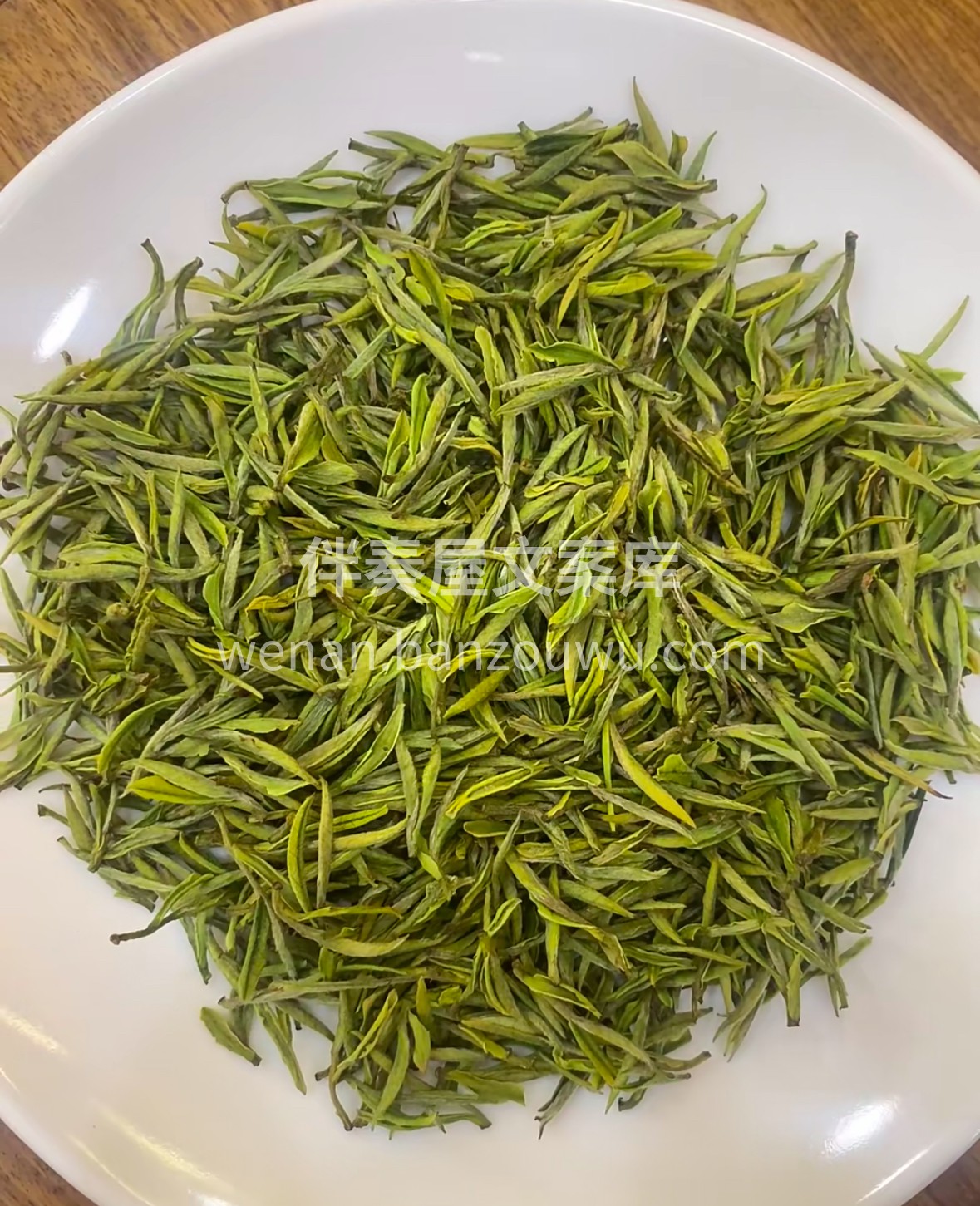 安吉白茶·春涧清欢 明前雀舌破霜来，一芽 配图1