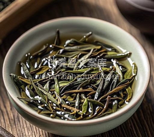 乌龙茶的制作工艺较为复杂，包括采摘、萎凋 配图1