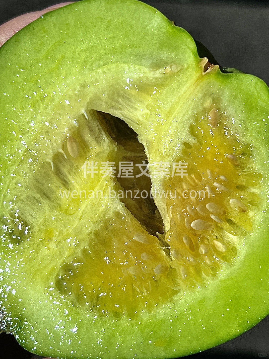 🍈绿宝甜瓜果香炸裂 果肉清脆微甜，水感太 配图2