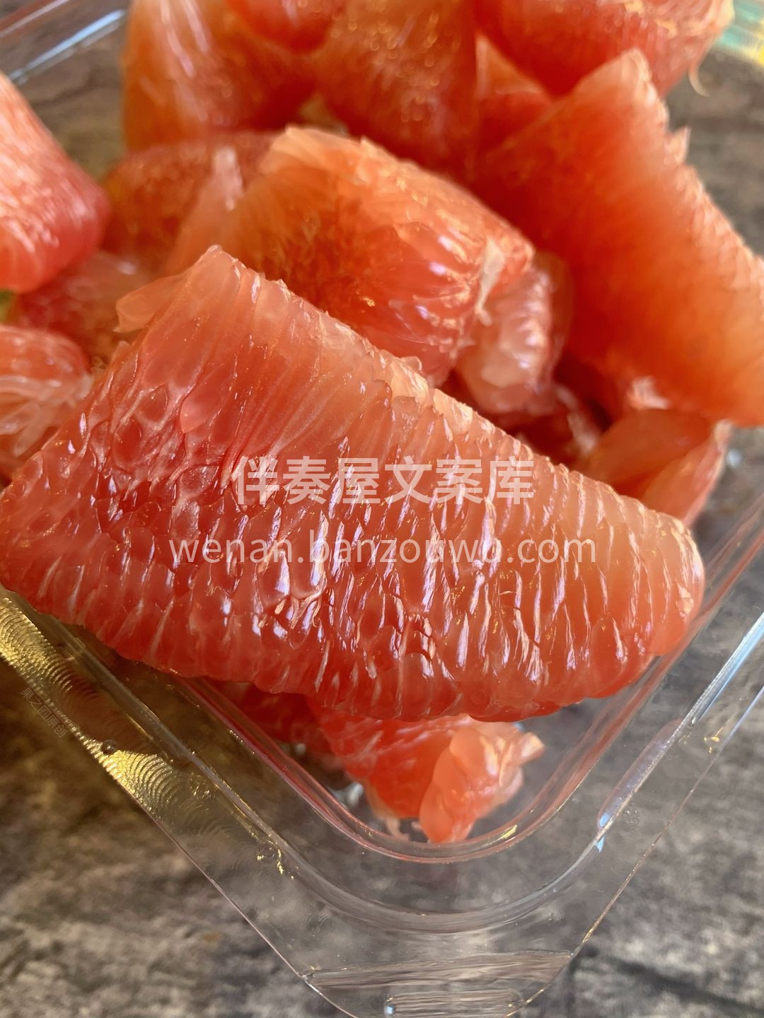 🍂干燥上火的秋季，就靠水嫩嫩的红蜜柚来调 配图3