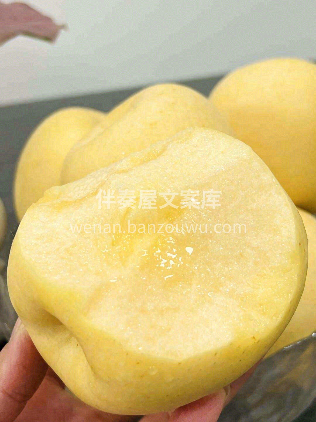 甜如蜜糖的维纳斯苹果🍎 肉厚核小，“咔嚓 配图1
