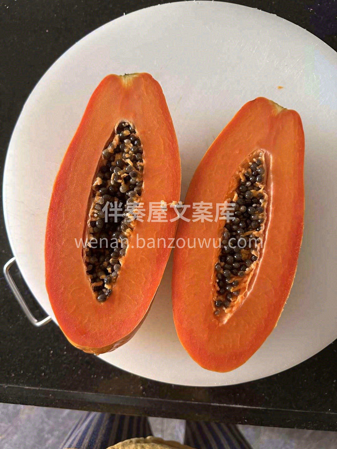 海南牛奶木瓜，果肉细致柔软，口感无比甜蜜 配图2