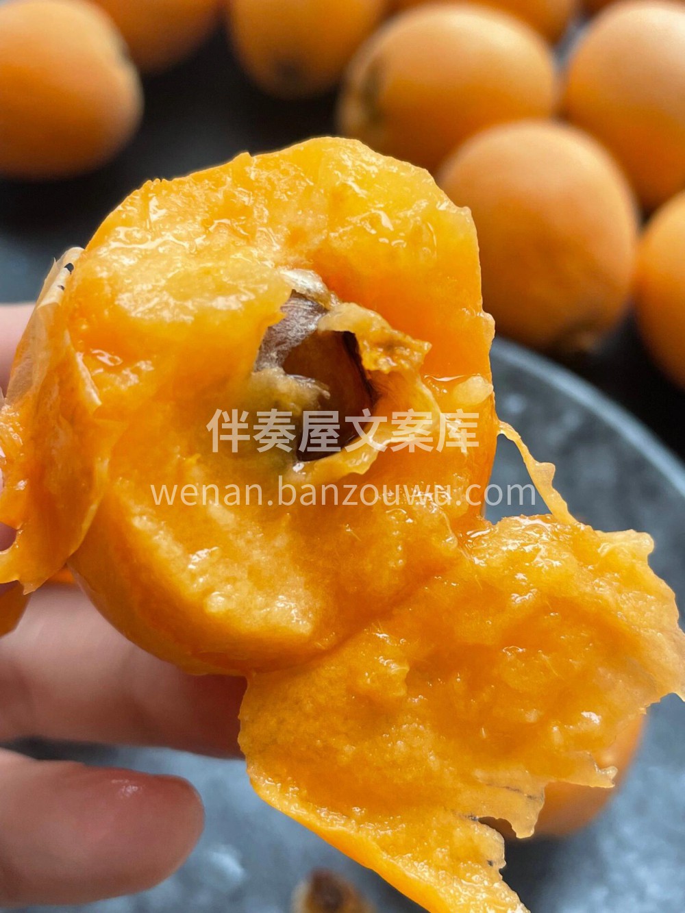 枇杷酸甜可口🍂季节更替，嗓子不舒服🔥，来 配图1