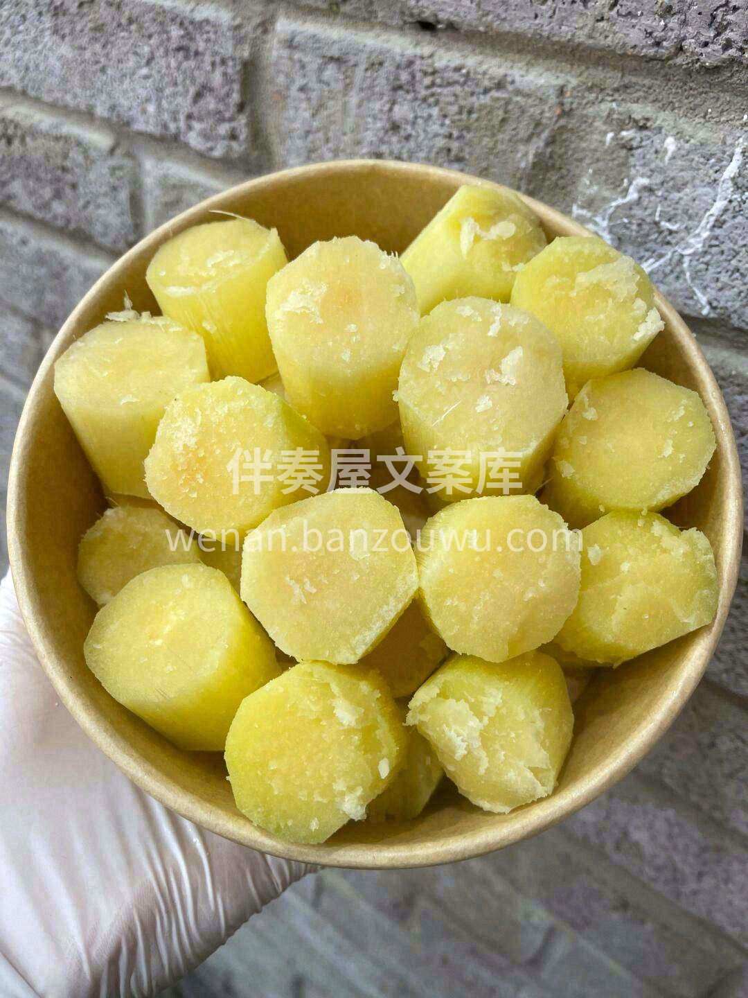 吃货心爆棚！嗝?～😝 超甜的甘蔗，水分超 配图1