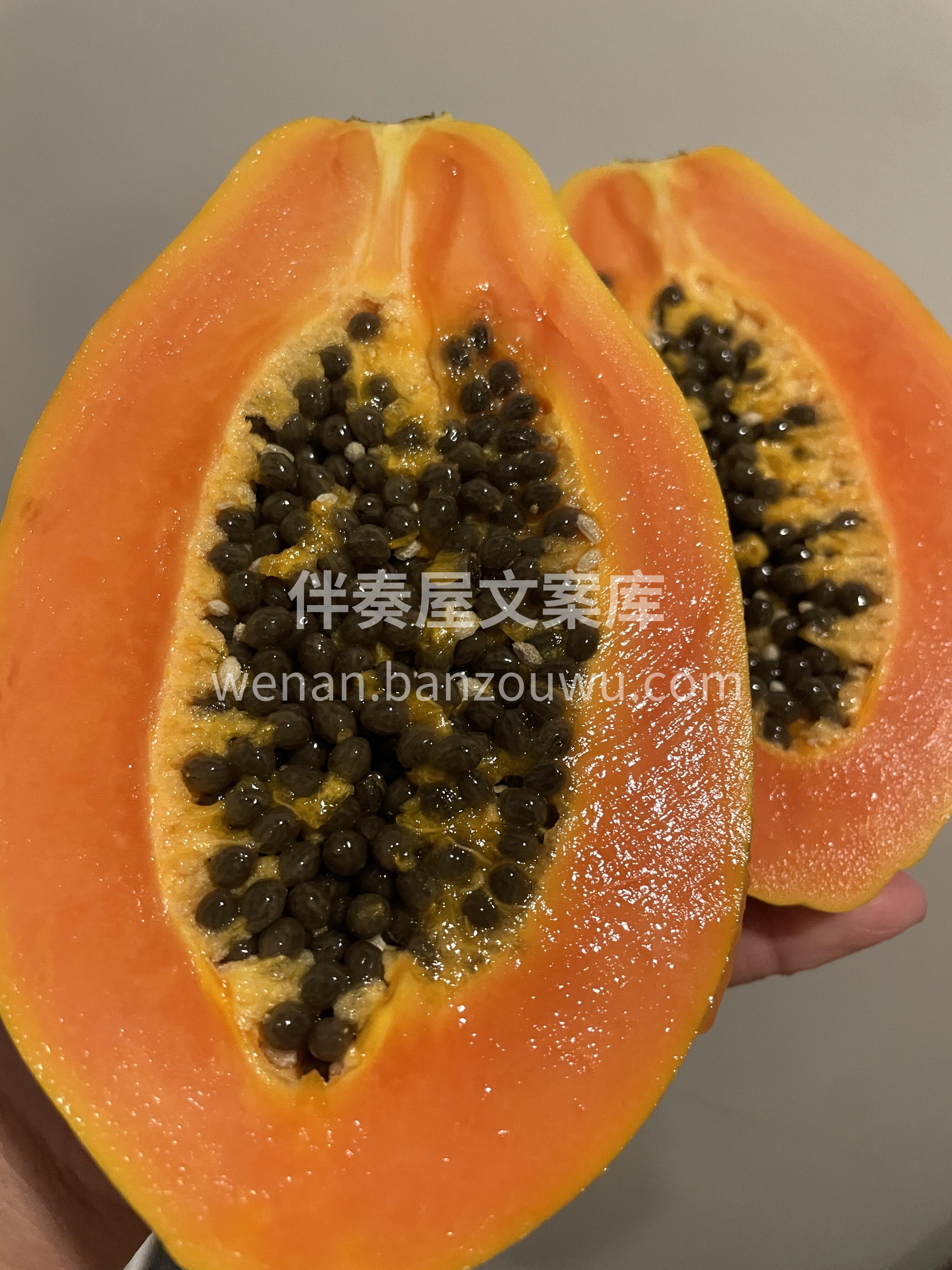 🧡 牛奶木瓜！ 切开果肉橙红诱人🟠 像牛 配图1