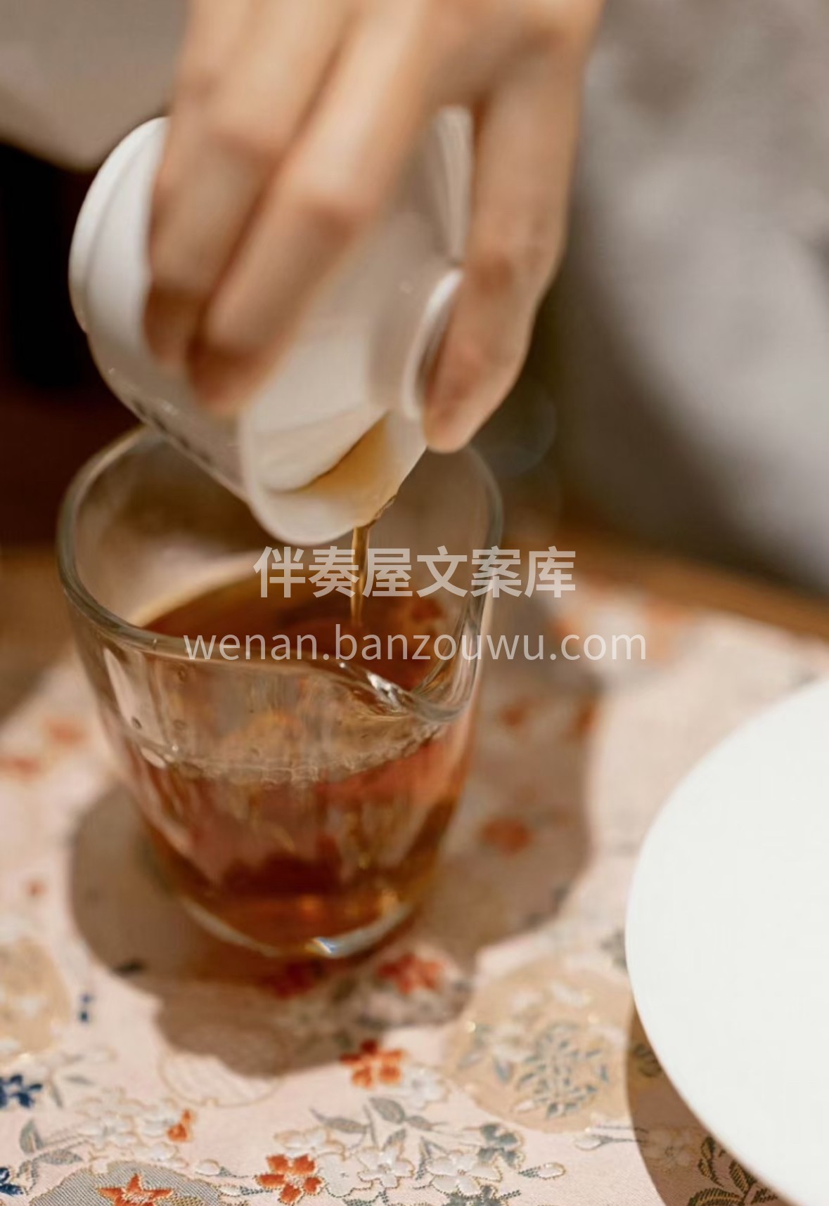 🌿 桂花红茶｜红茶醇厚基底裹着金桂甜香， 配图3