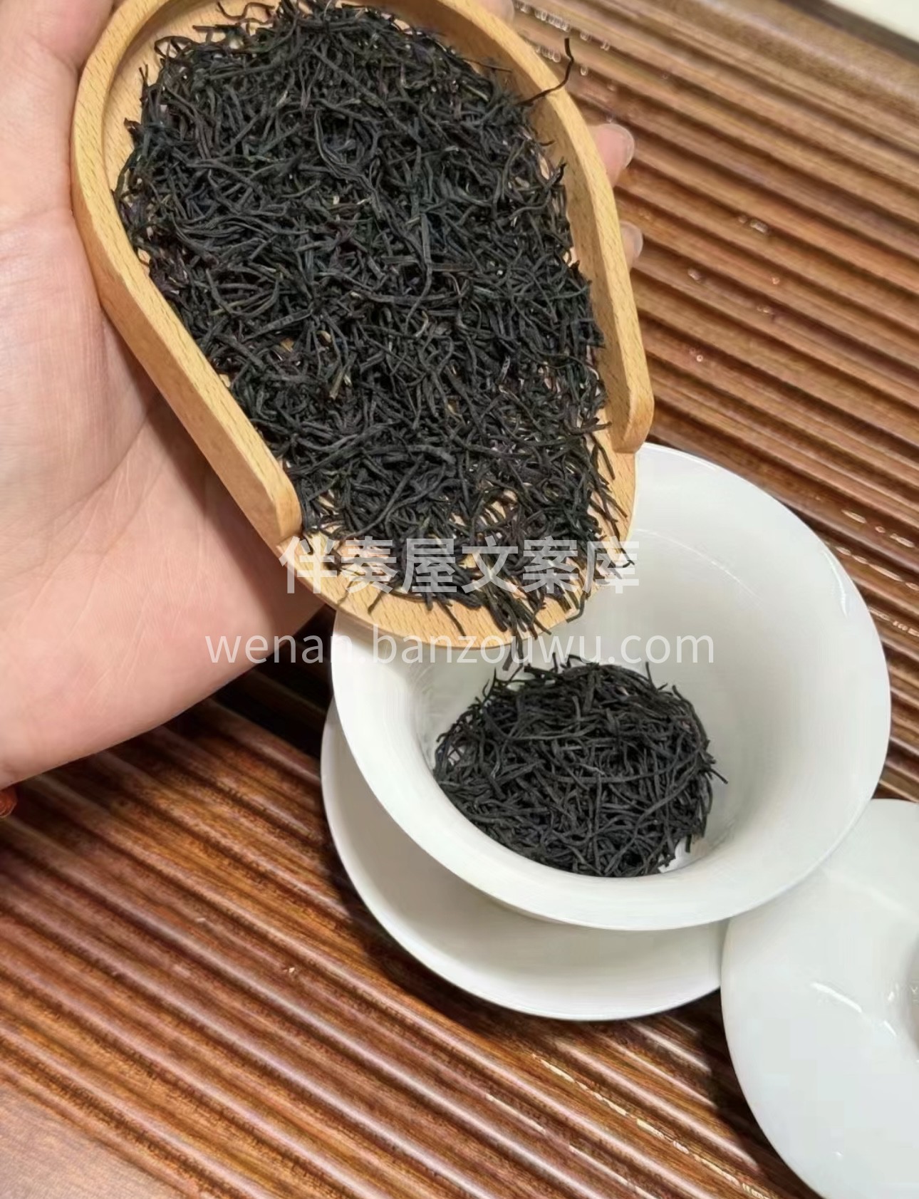 正山小种，茶中瑰宝。桐木关的山水孕育，传 配图1