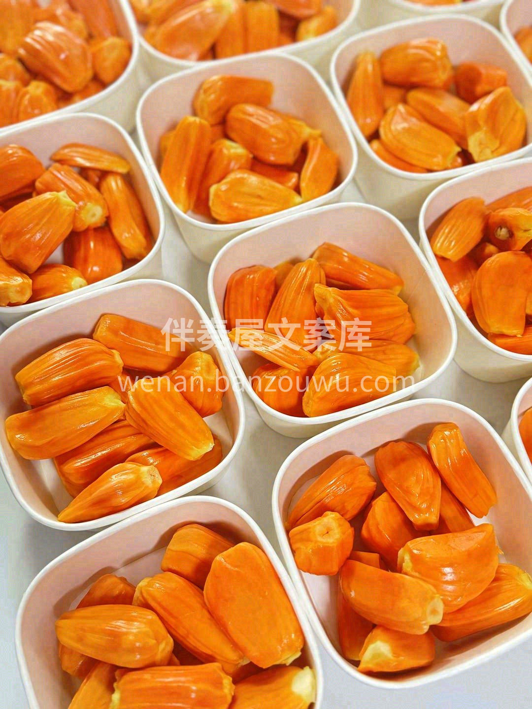宛如一粒粒花蕾🌻🌻 剥出一块，咬上一口🍥 配图1