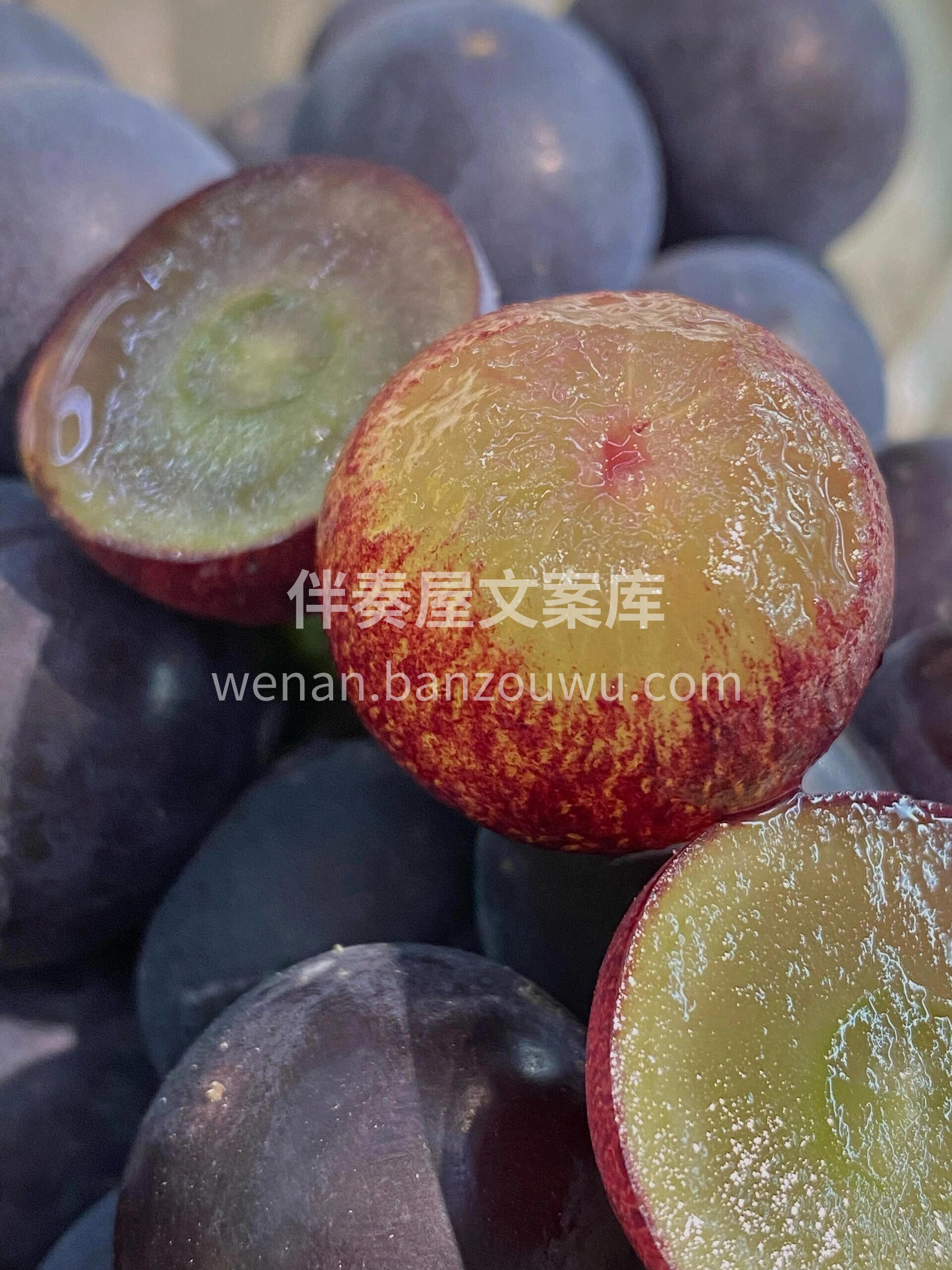 🍇巨峰葡萄来袭！ 颗颗饱满圆润，汁水多到 配图2