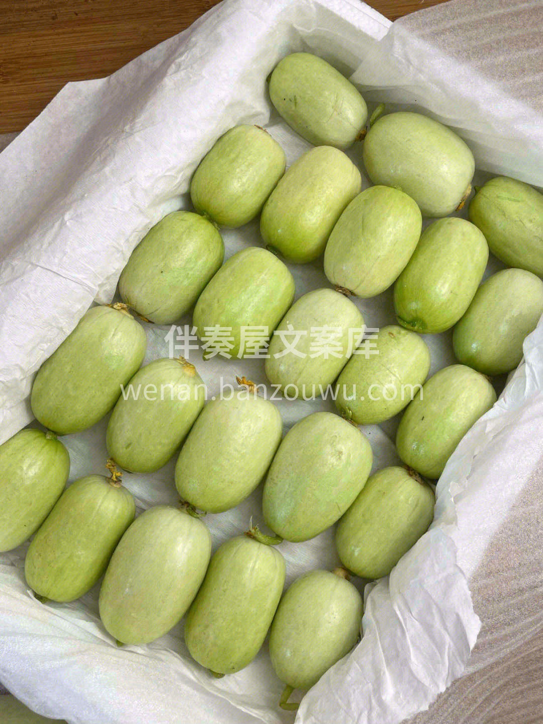 🌿玉女黄瓜外形小巧新颖奇特，它光滑无刺有 配图3