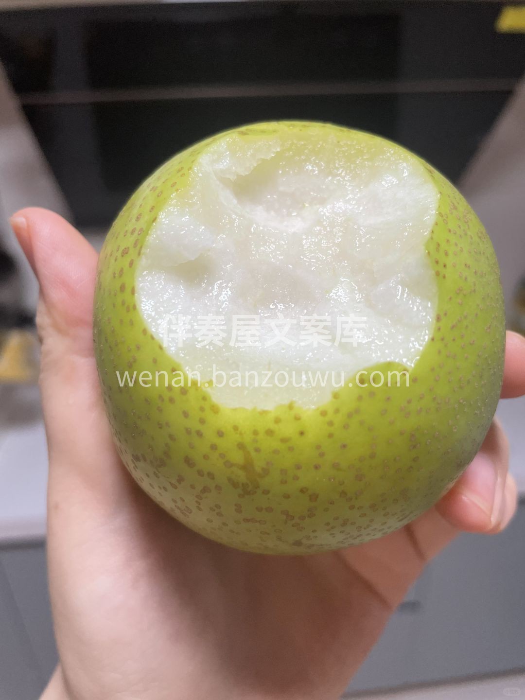 🍐翠冠梨果香清新 果肉嫩白、水分充足💧  配图2