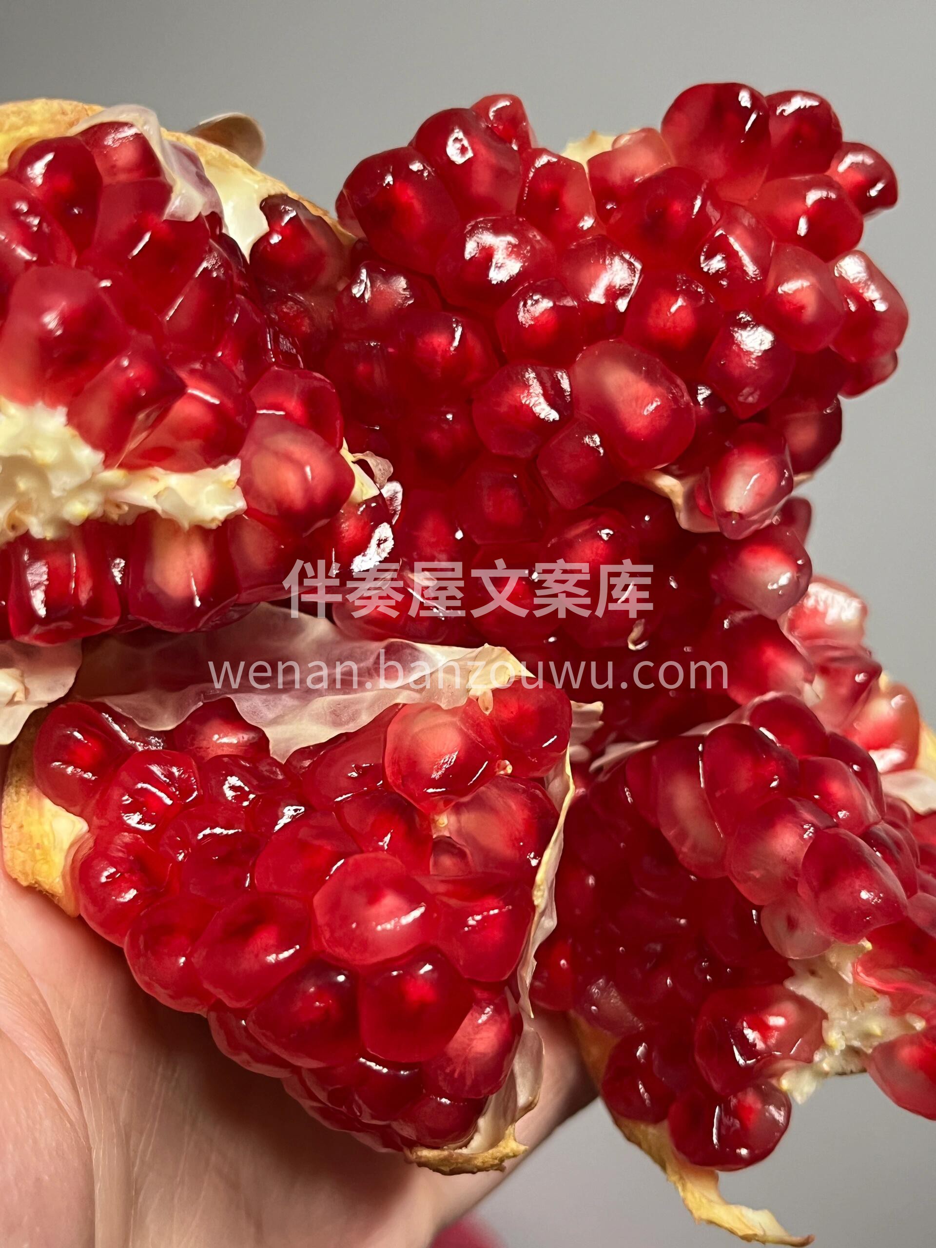 ❤️软籽石榴☺️密密麻麻的果粒，含有丰富 配图2