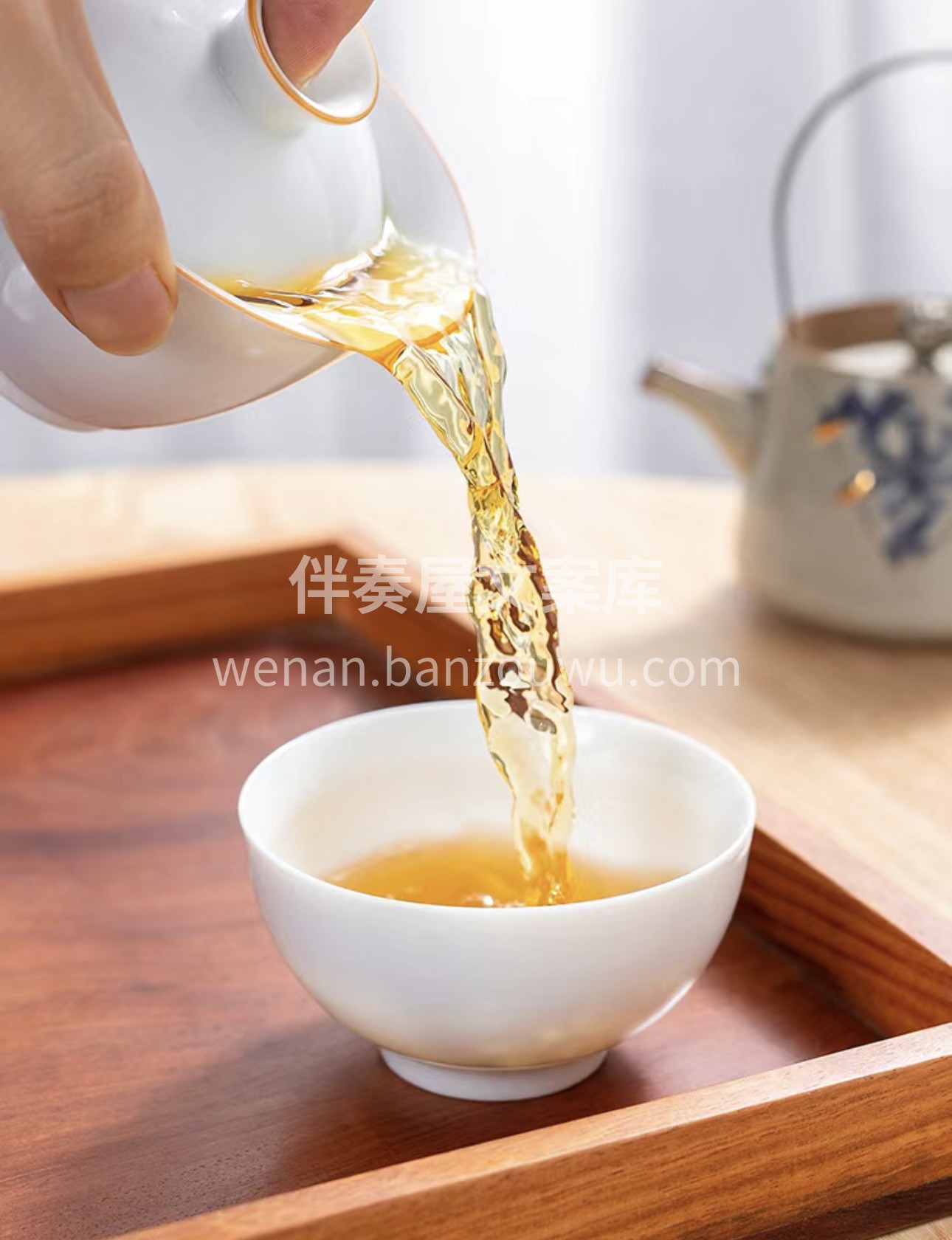 我们的茶叶店诚邀你来体验不一样的茶世界。 配图3