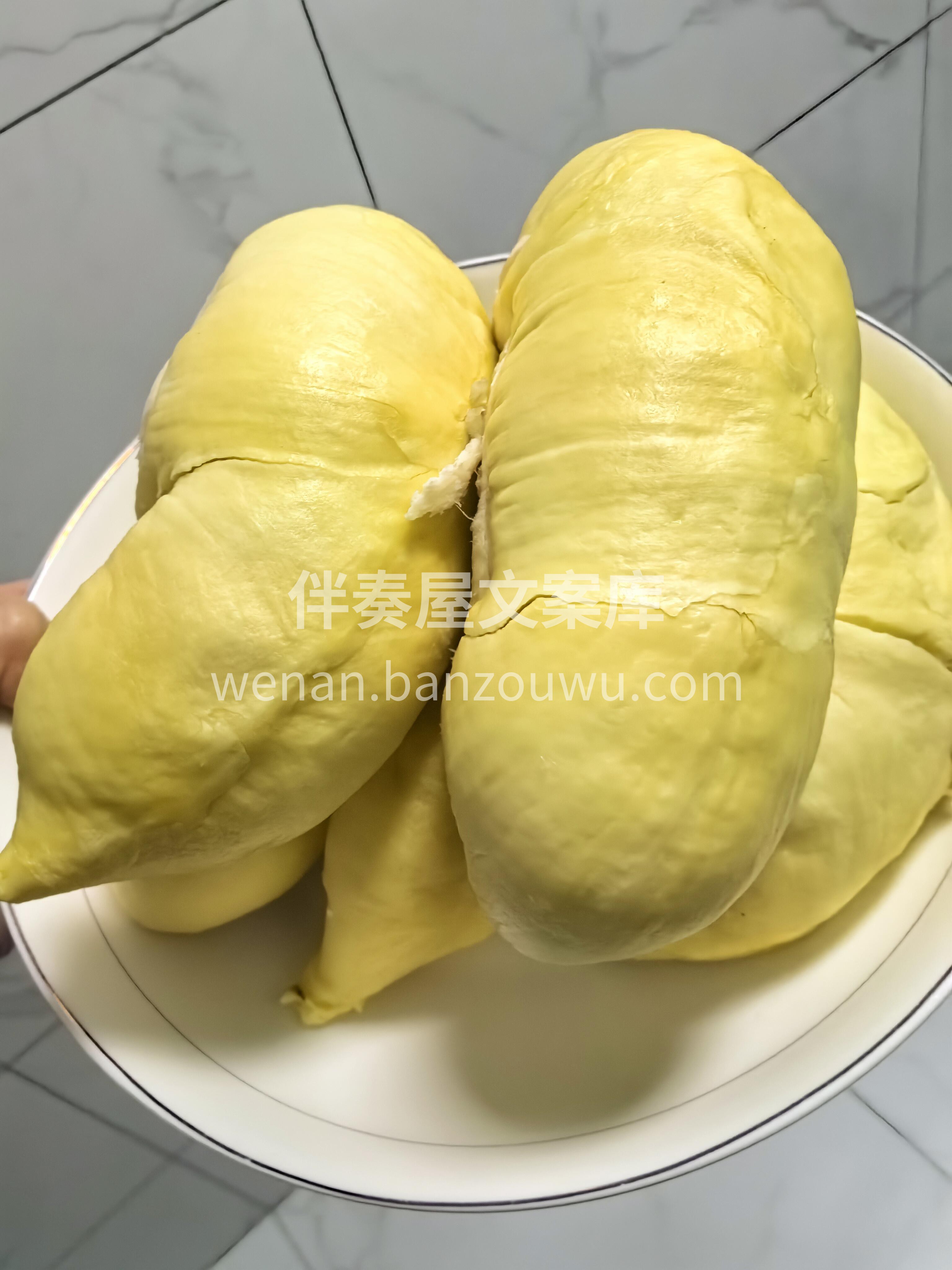 🥇 金枕榴莲！ 外壳刺挺霸气👑 一掰开满 配图3
