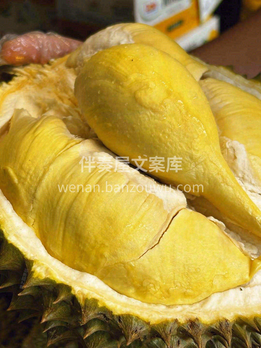 每天最幸福的事情就是开榴莲🐣！ 看见大家 配图2