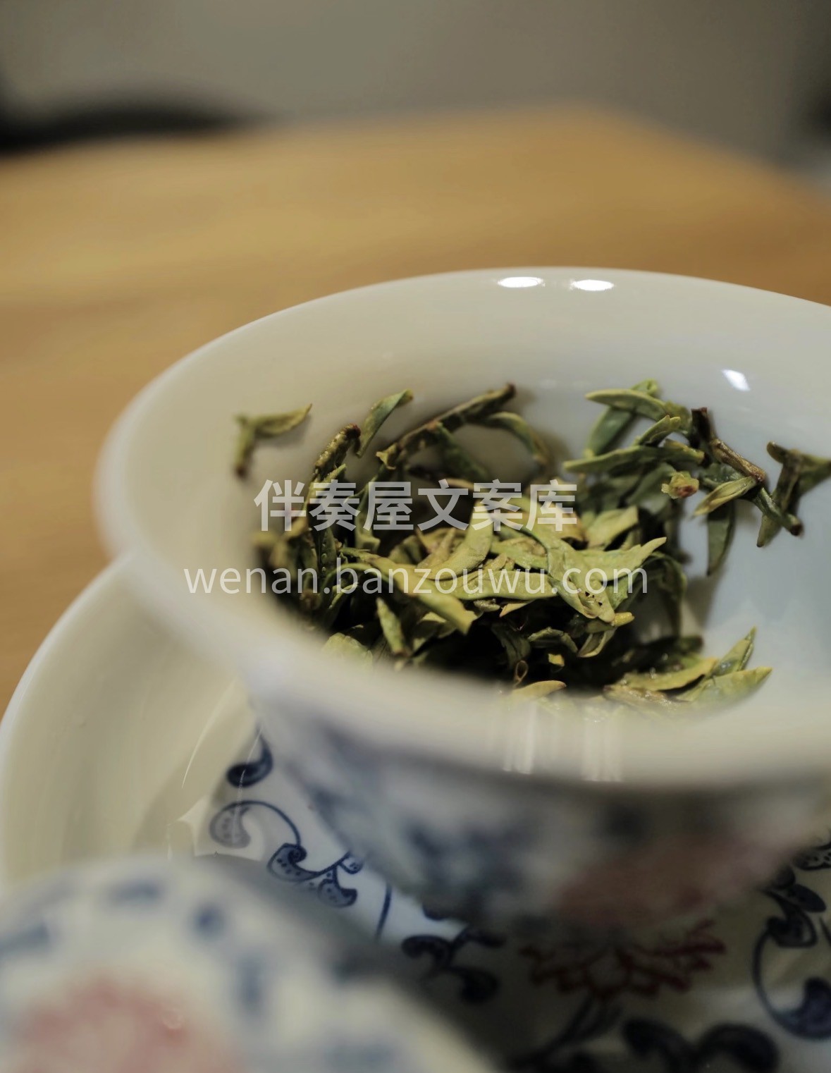 ❄️冷冬围炉煮茶，当明前龙井遇热水舒展， 配图1