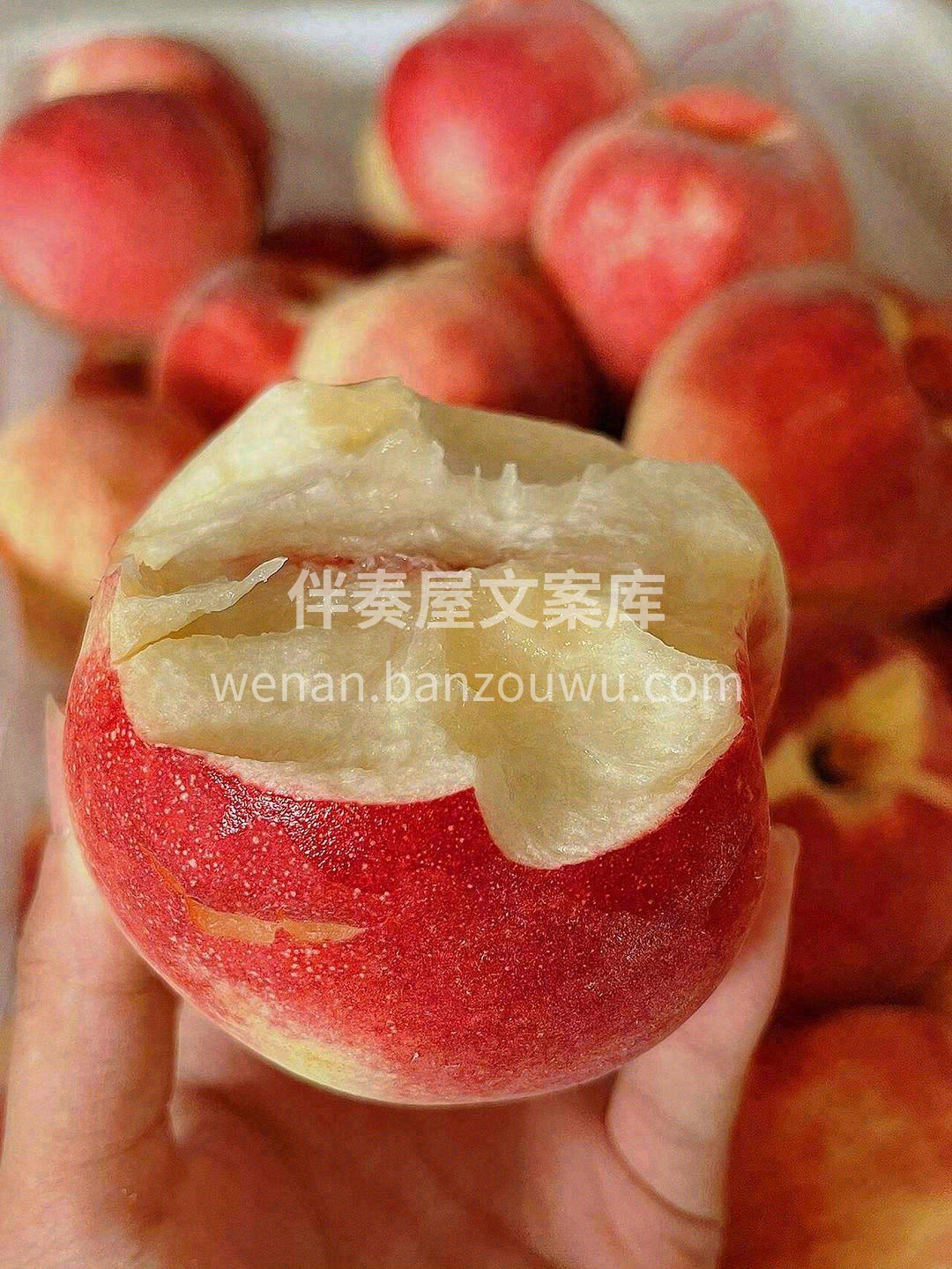 金秋蜜桃🍑，给您夏天都无法得到甜蜜口感🍨 配图1