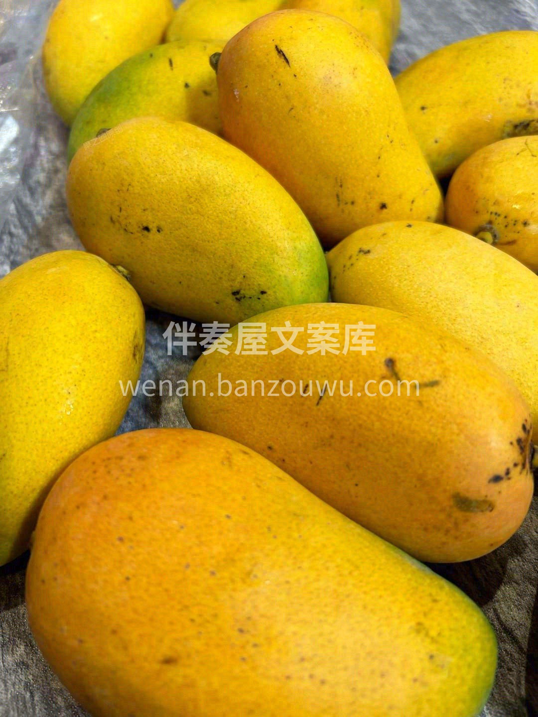 🚩甜度高，果肉肥厚，多汁鲜美， ~咬一口 配图3