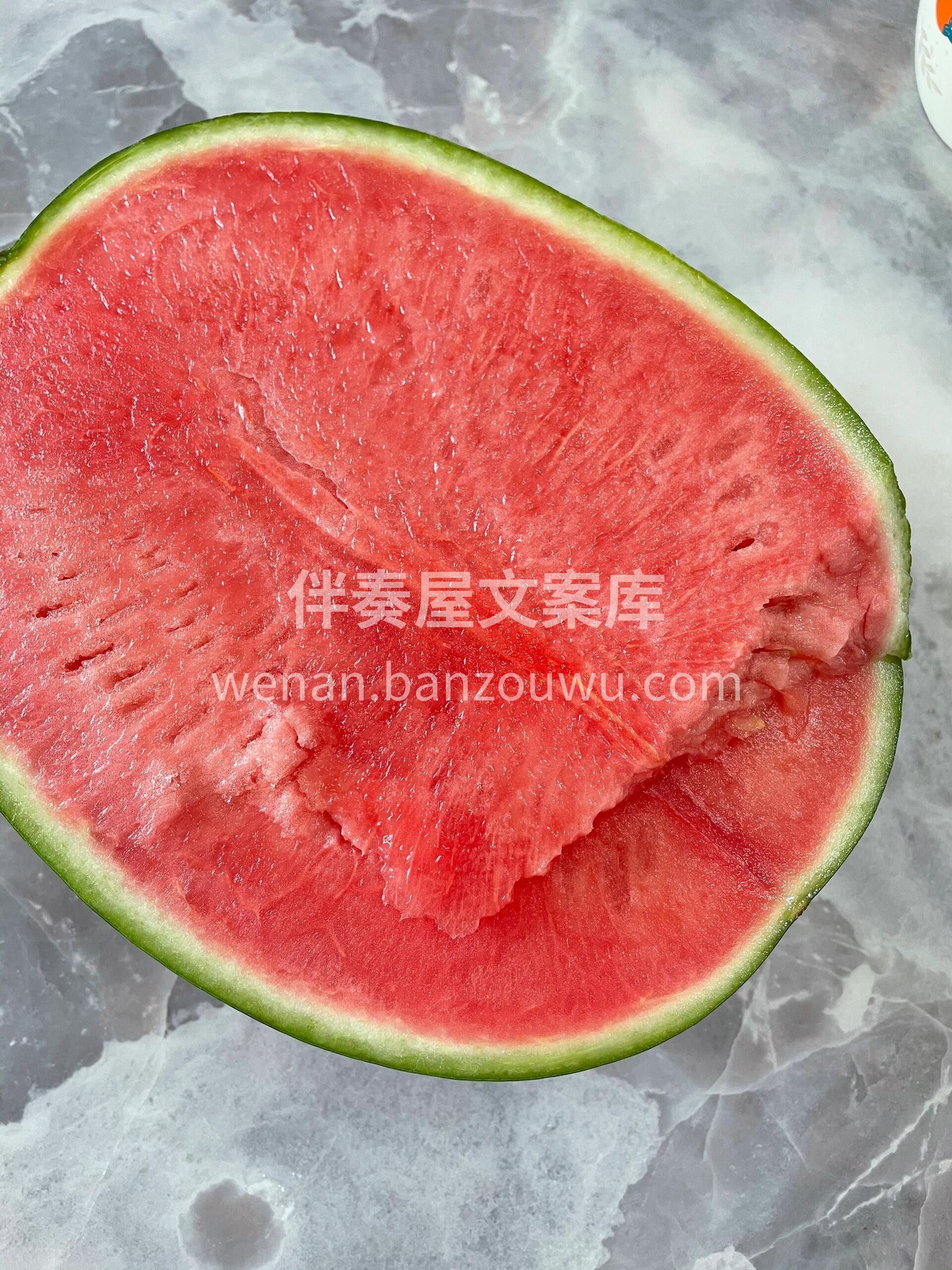 🍉天气一热西瓜就来了‼️ 切开那一瞬间真 配图1
