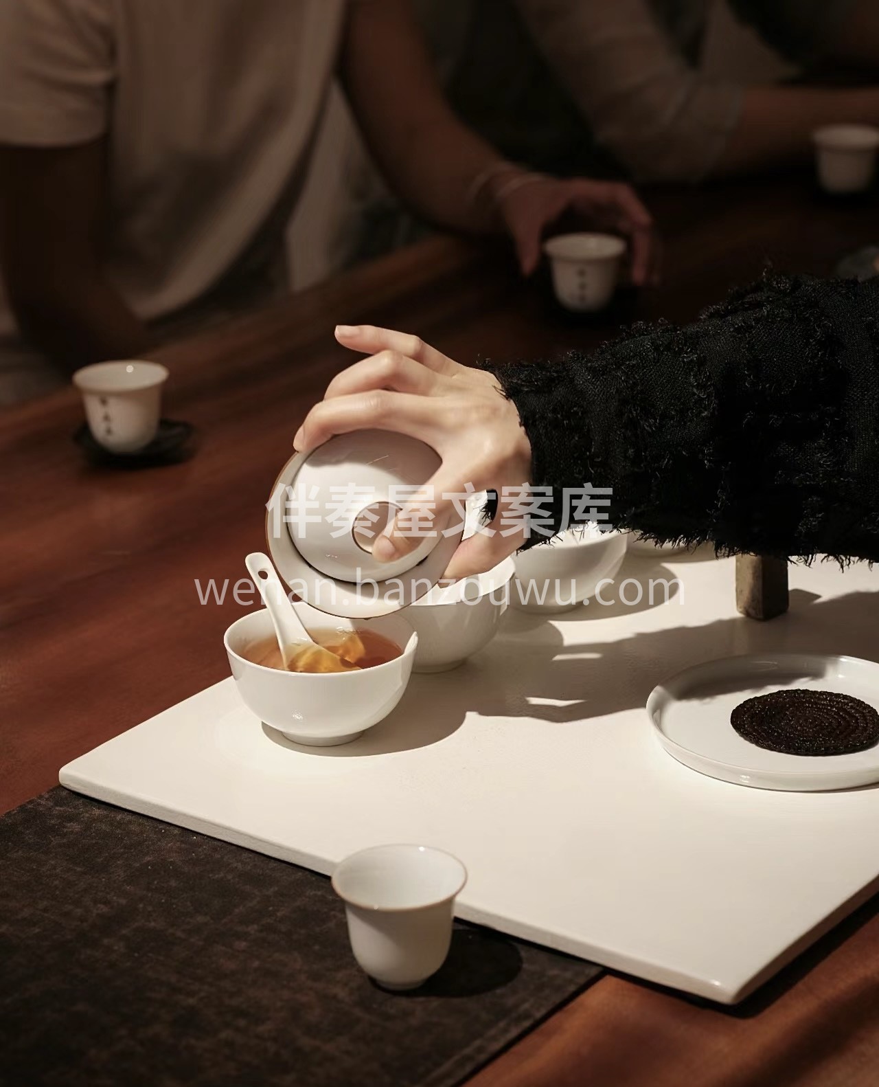 秋天，收获的季节，茶桌上陆续上新的好茶， 配图3