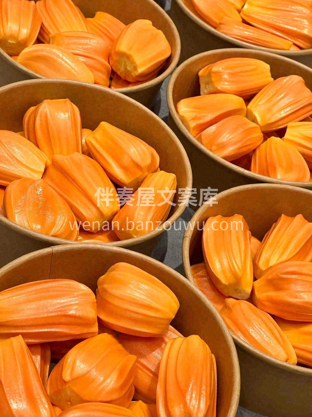 印尼红菠萝蜜果肉呈现橘红色，有浓郁的蜜香 配图2