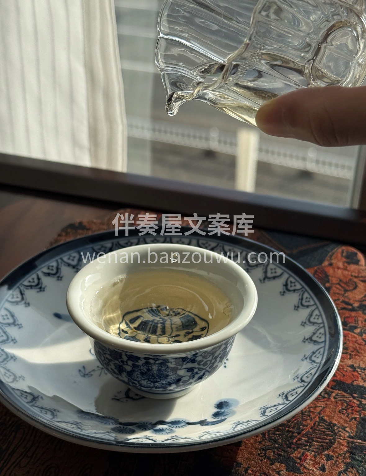 春茶至，银针鲜。白毫银针清润解腻，毫香悠 配图3