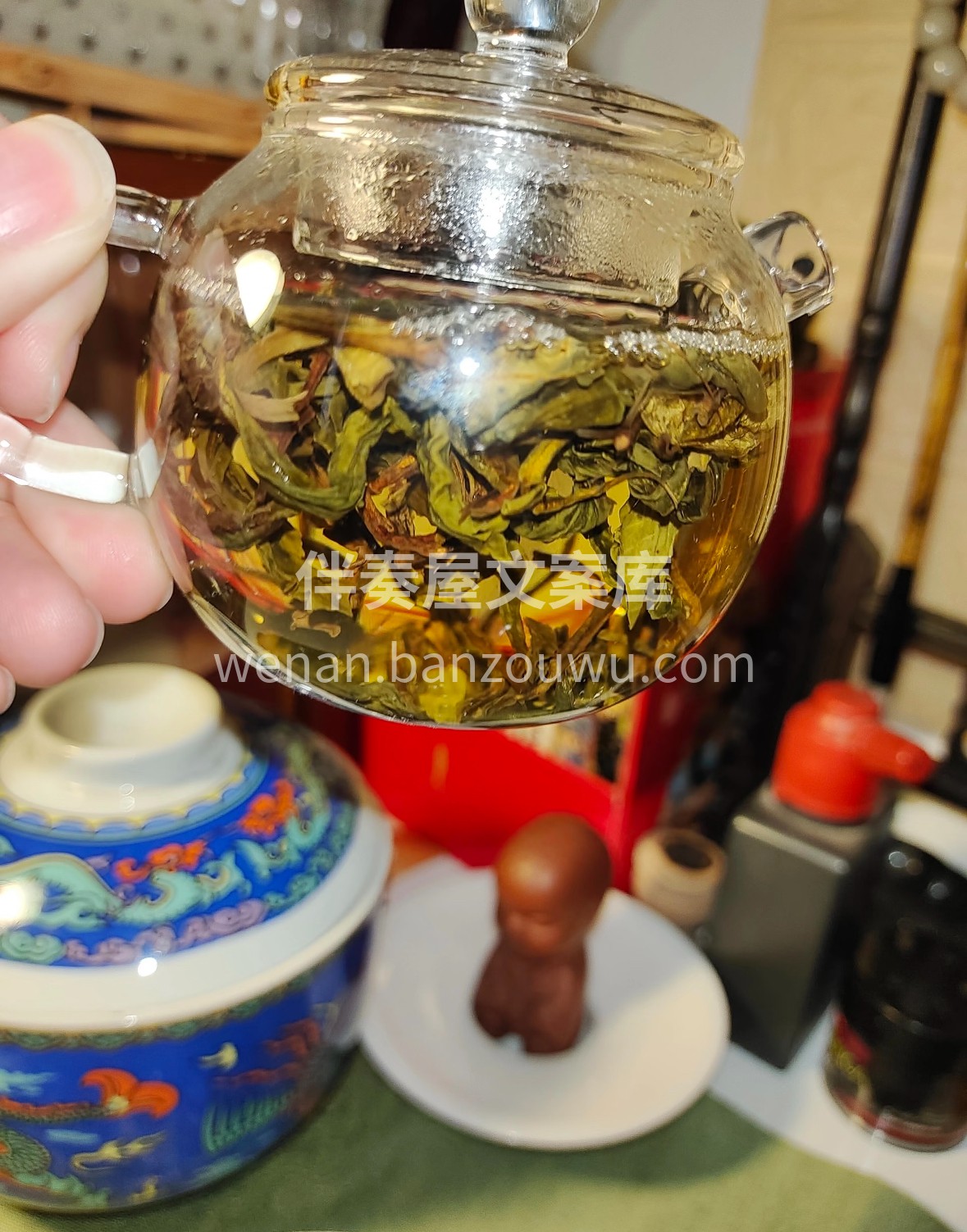 黄大茶·焦香藏韵 古法闷黄出醇润，炭火烘 配图2