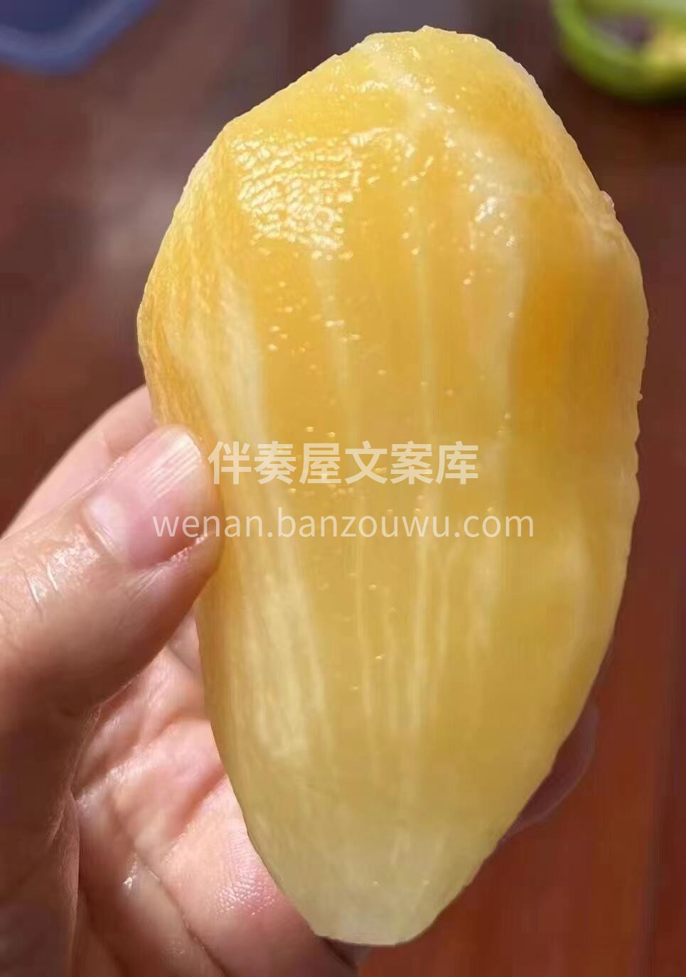 好雪莲天山“造”，肉脆果白，果味清香！  配图3