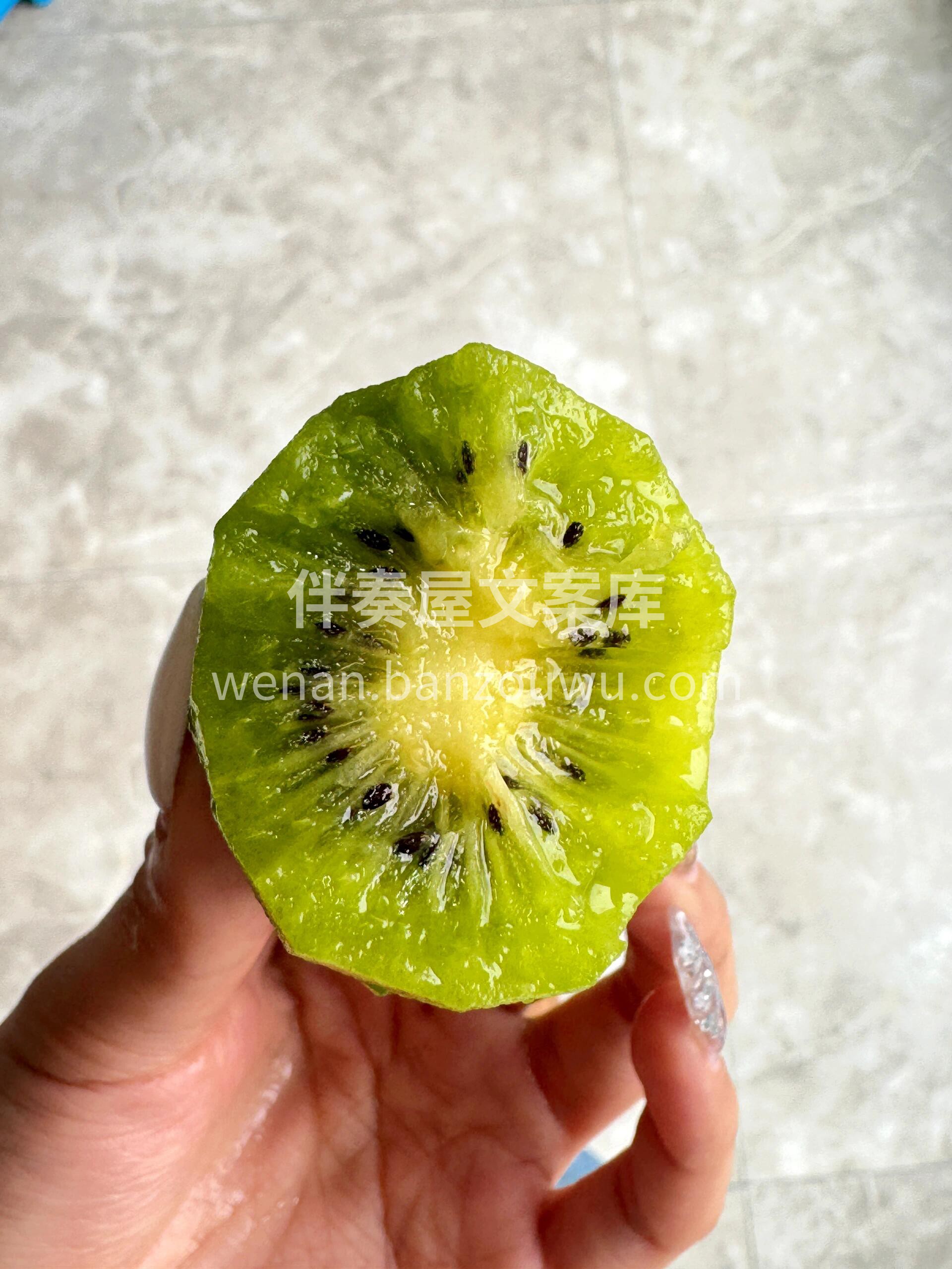 快乐是自己VC给的，这么一大盒还不快乐😋 配图3