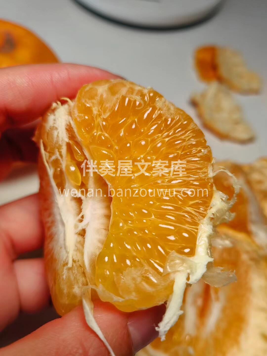 🍊春见耙耙柑爆汁上线！ 外皮薄嫩，果肉软 配图3