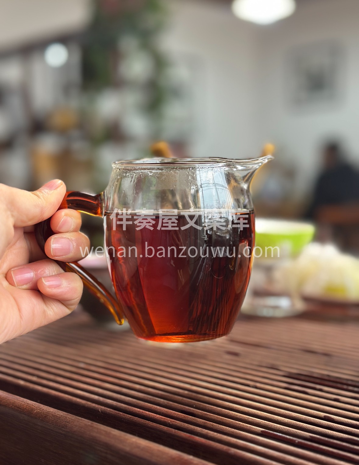 🌿 金花茯茶藏岁月沉香，冠突散囊菌缀满茶 配图3