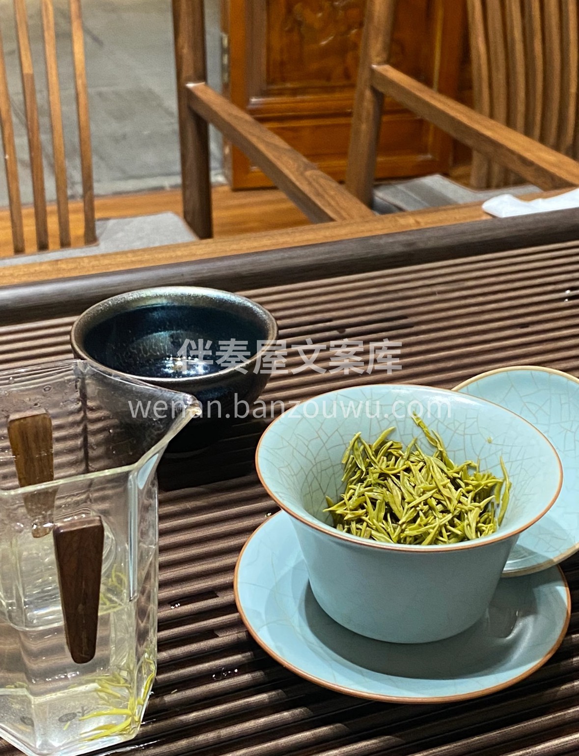 🌿 信阳毛尖藏春味，芽叶嫩匀带白霜。冲泡 配图3