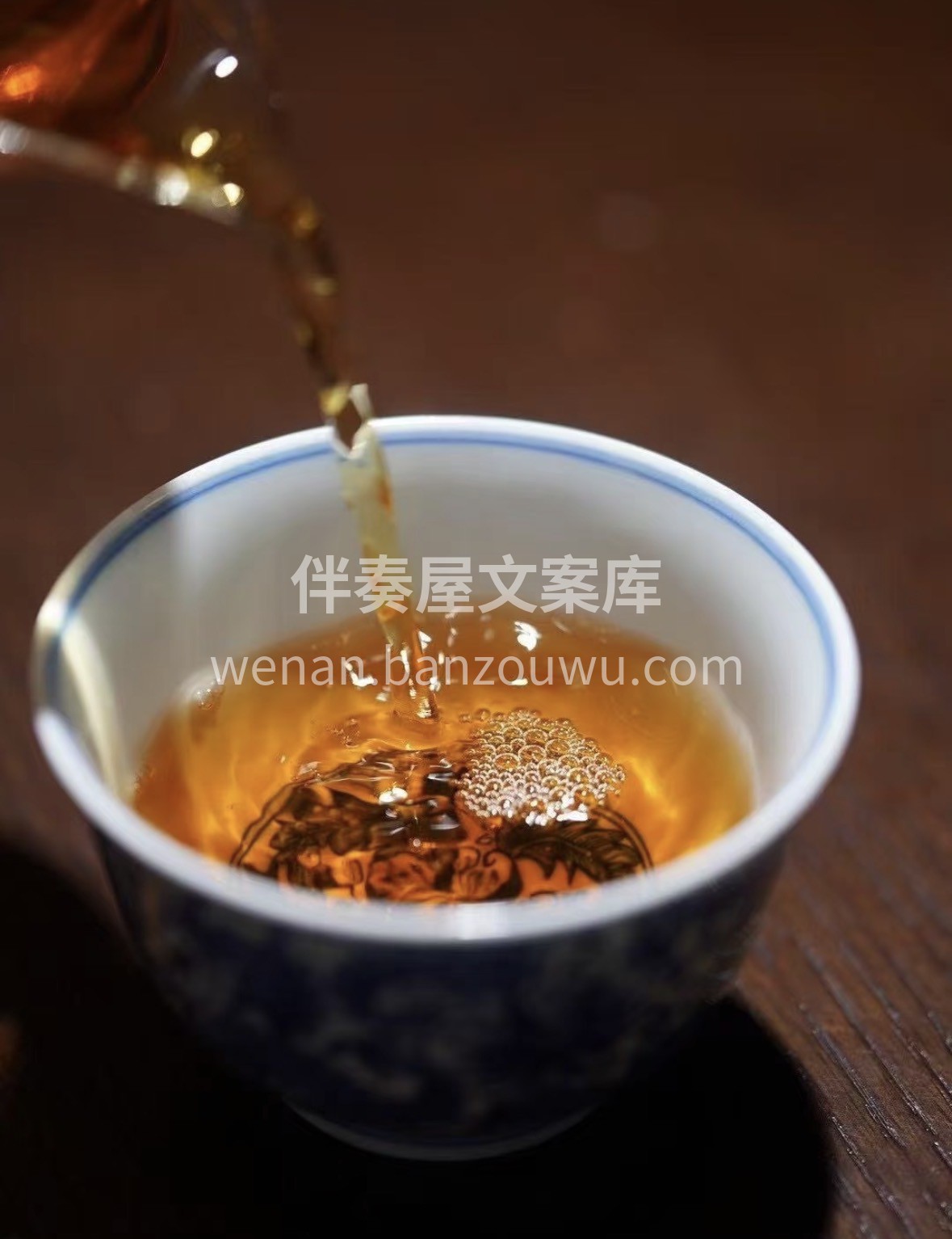 三月春风暖，一杯古树红最懂人心。 山野气 配图2