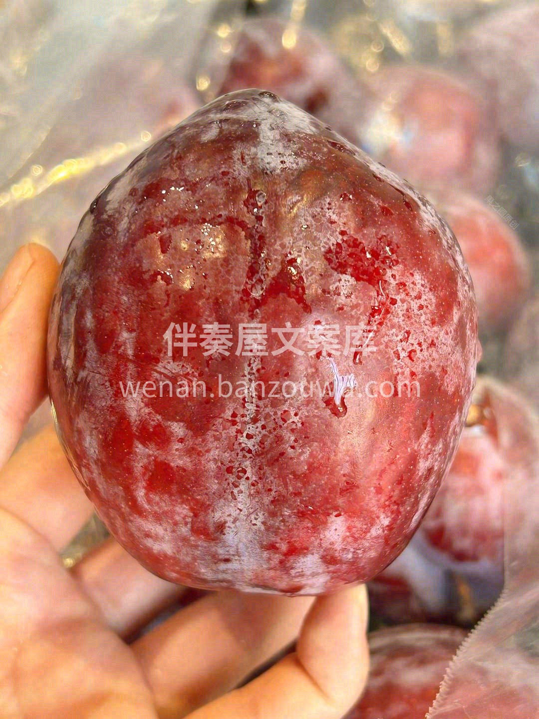 “咔嚓”一声💥，牙尖穿破清脆的果皮 💦汁 配图1
