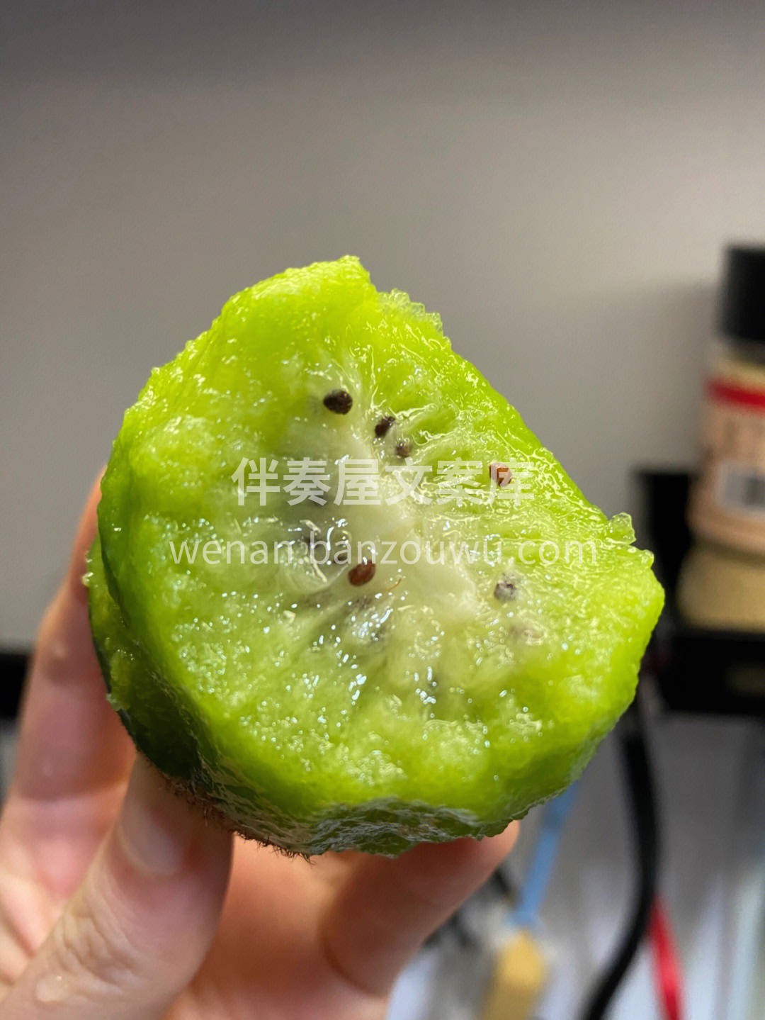 🥝它皮薄汁多，入口丝滑➰醇厚香甜，伴有淡 配图1