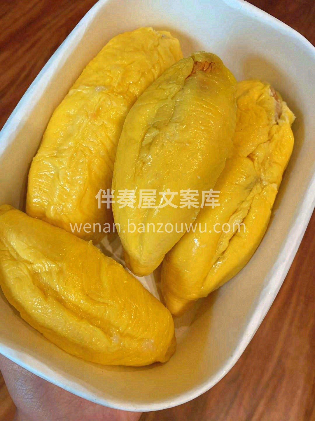👄唇齿贴合，稍稍一抿，果肉就如全脂🍨冰淇 配图2